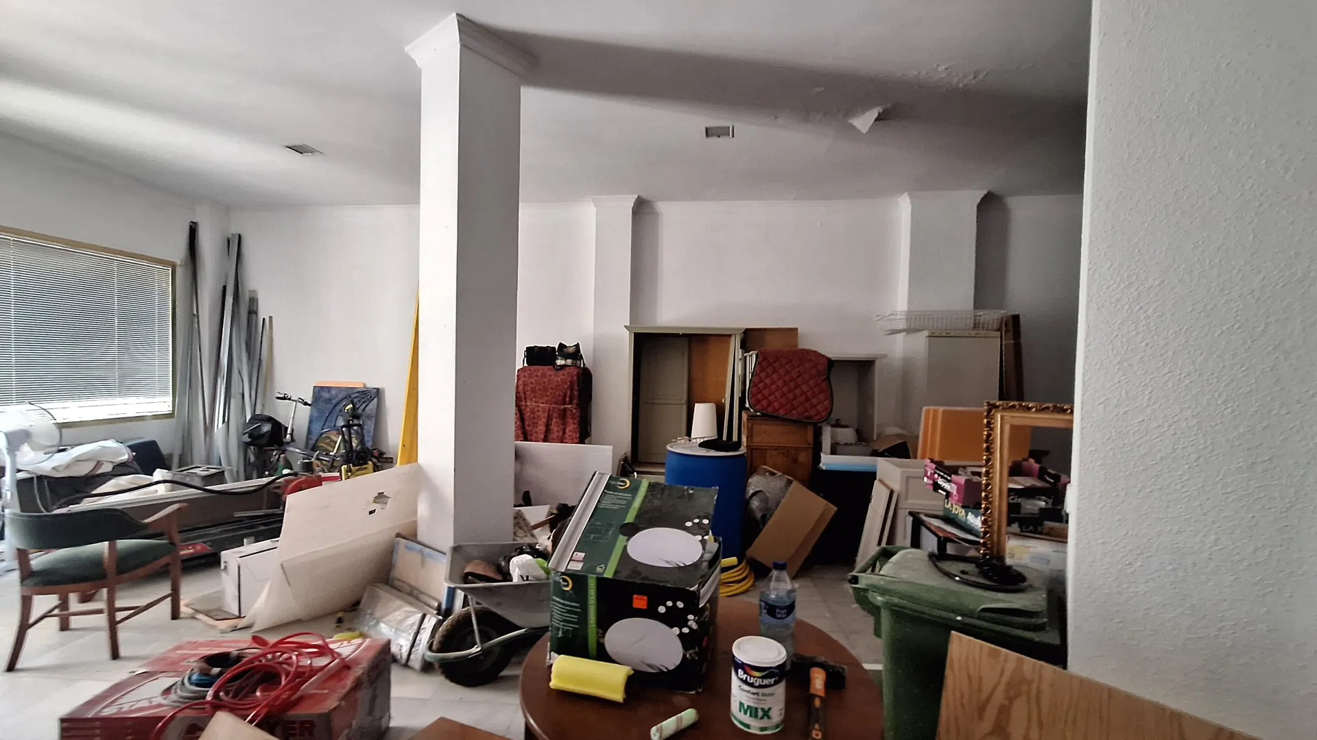 Se vende casa con 5 dormitorios en Estepona Casco Antiguo