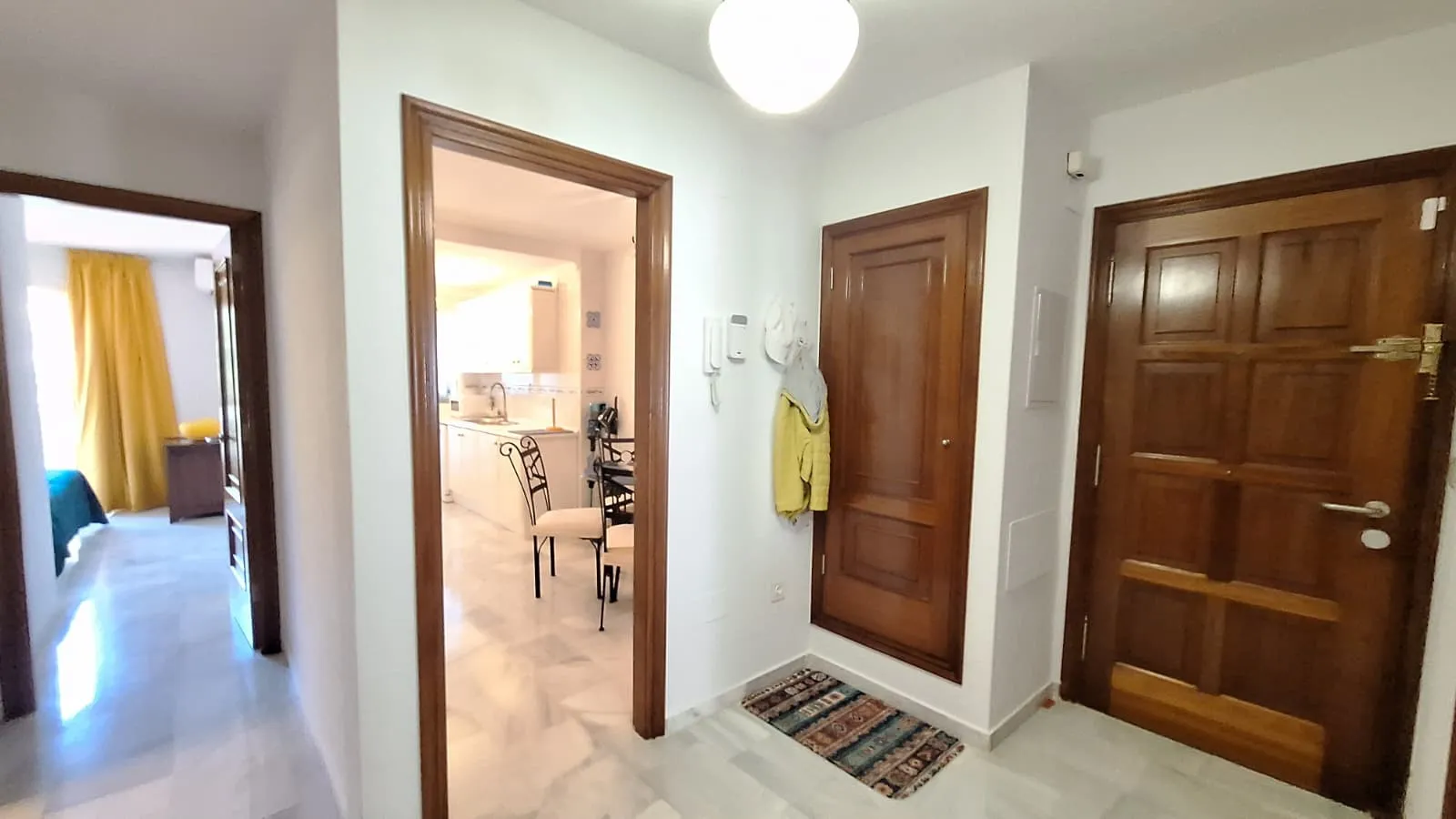 For sale apartment with 2 bedrooms in Arena Beach