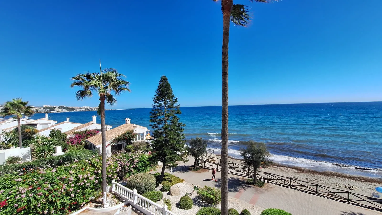 For sale apartment with 2 bedrooms in Arena Beach