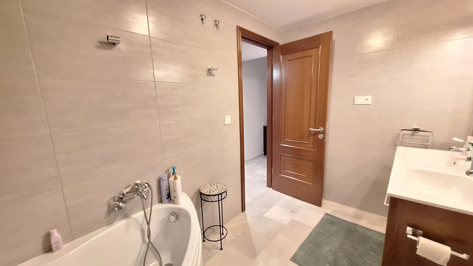 For sale apartment with 2 bedrooms in Arena Beach