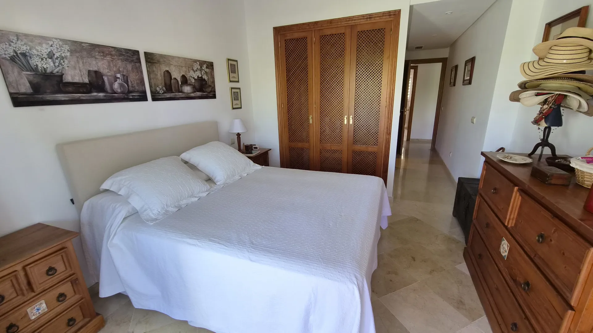 Ground floor apartment for sale in Costalita with 3 bedrooms