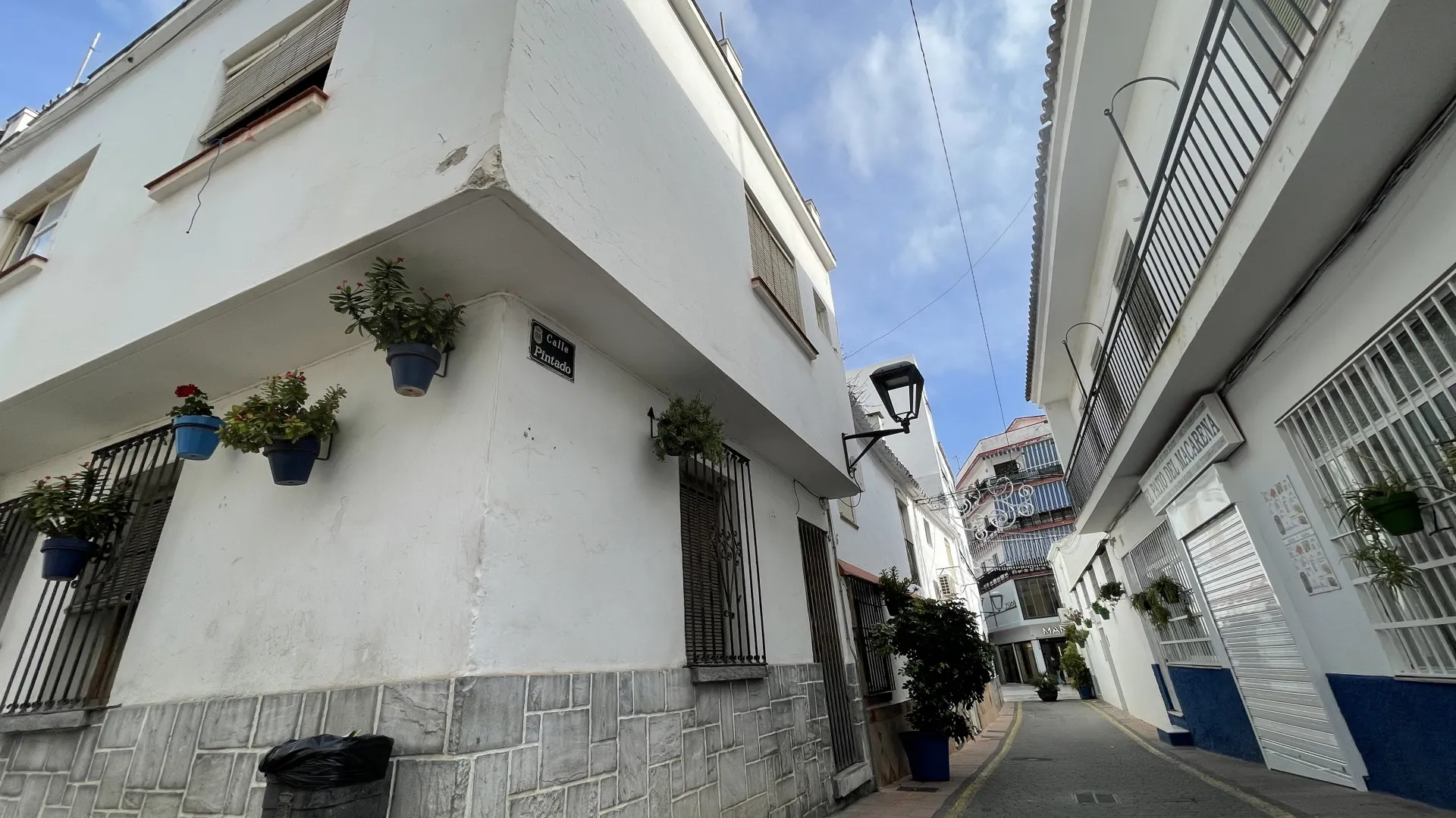 Comprar casa de 8 dormitorios en Estepona Casco Antiguo