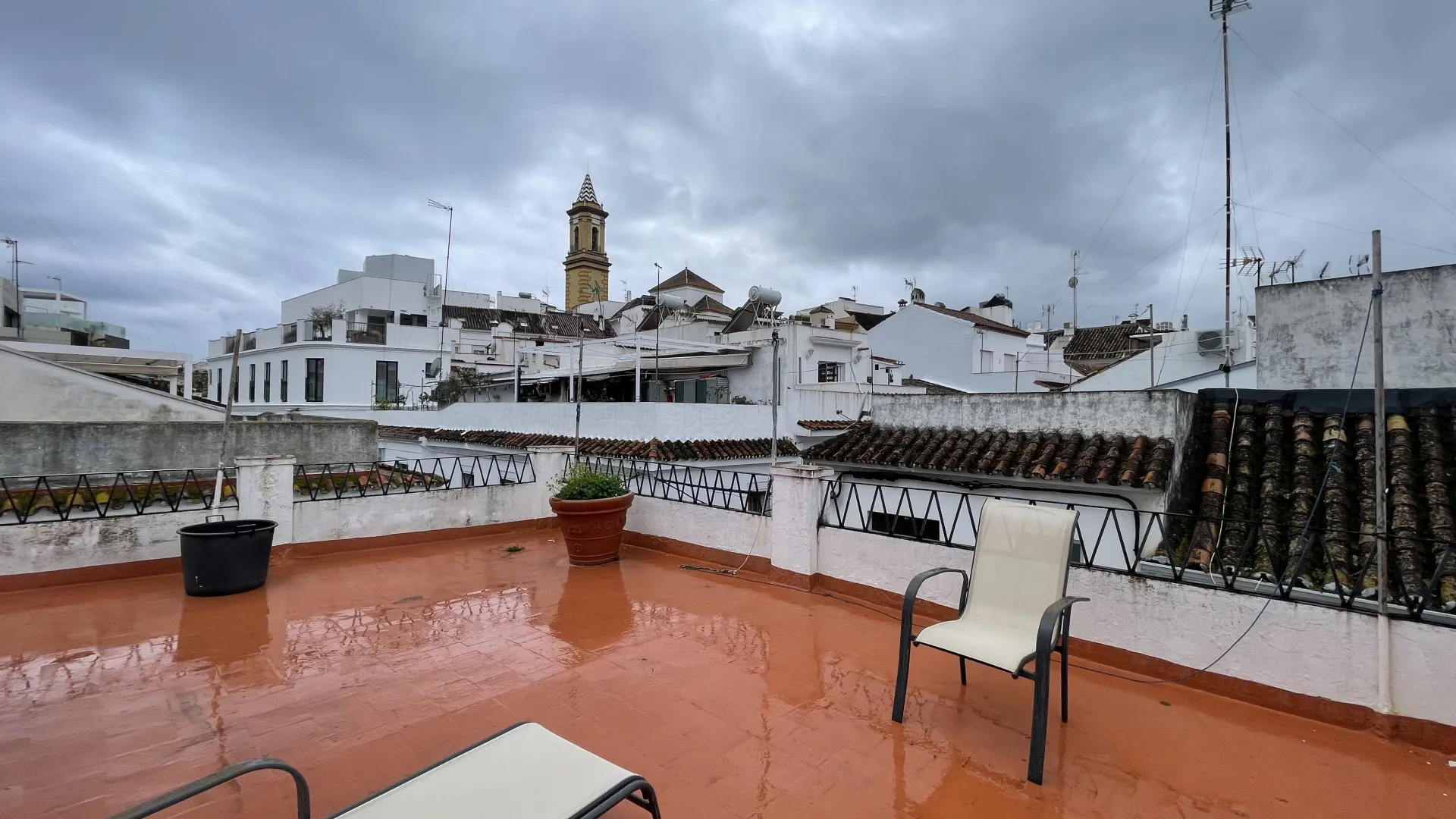 Comprar casa de 8 dormitorios en Estepona Casco Antiguo