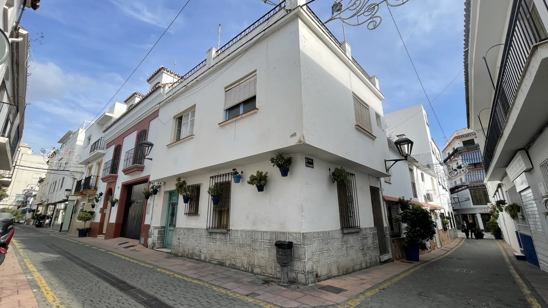 Comprar casa de 8 dormitorios en Estepona Casco Antiguo
