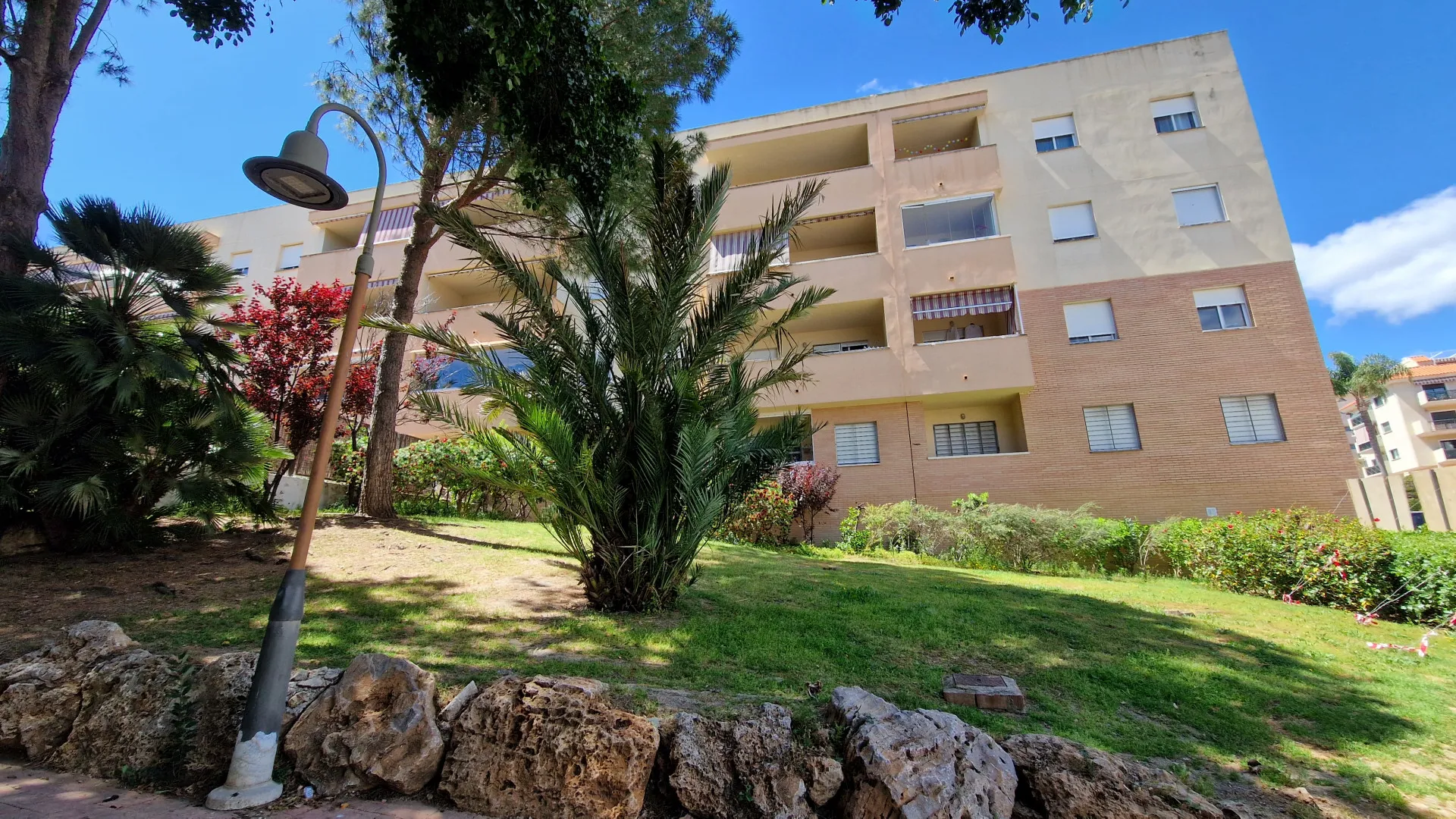 Apartamento en venta en Estepona