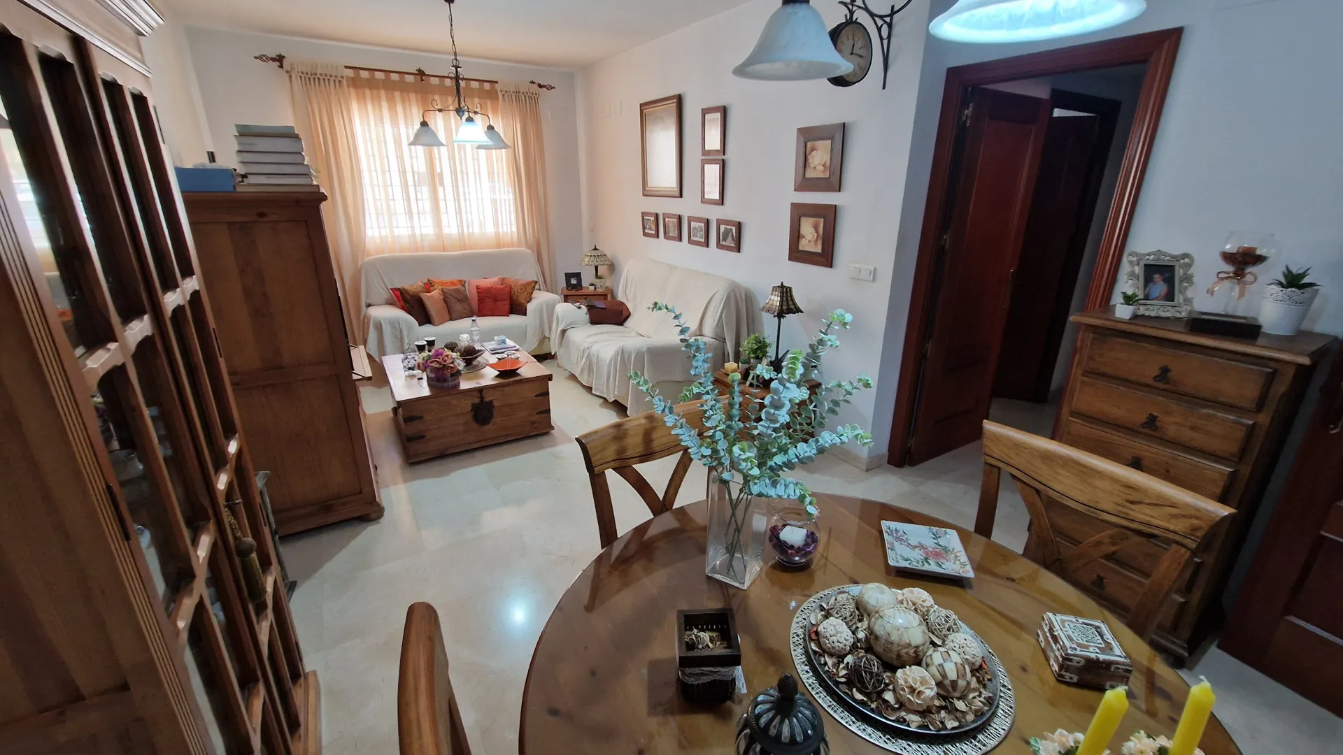 Apartamento en venta en Estepona