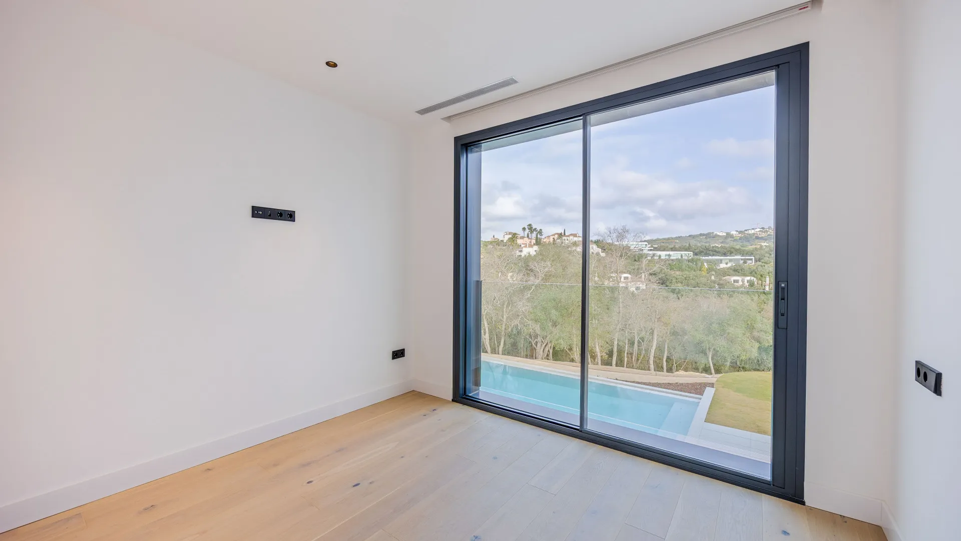 Sotogrande Alto, villa con 6 dormitorios a la venta