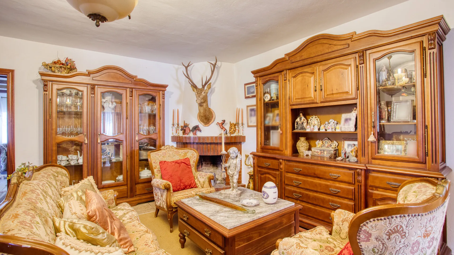 Finca en venta de 3 dormitorios en San Martin del Tesorillo