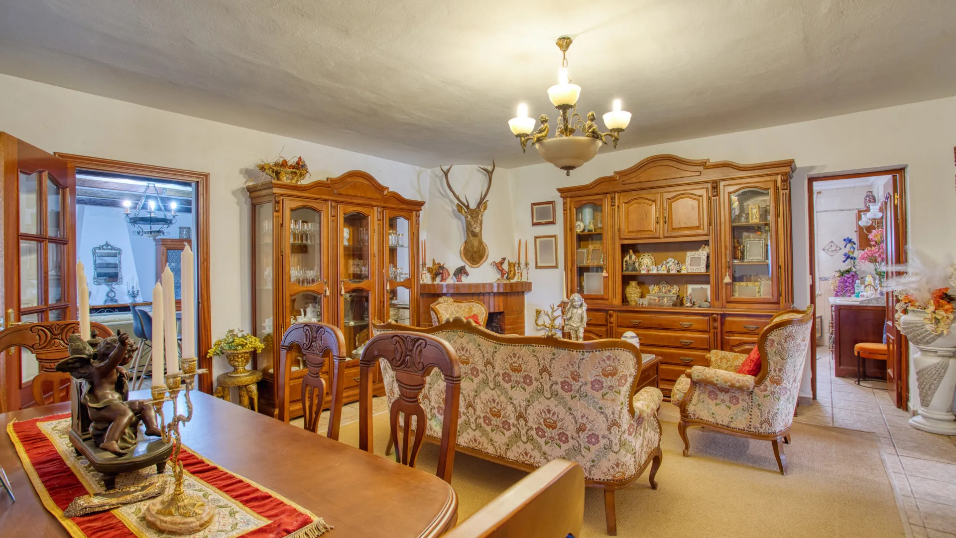Finca en venta de 3 dormitorios en San Martin del Tesorillo