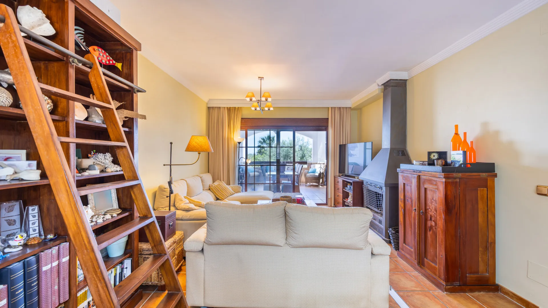 For sale town house with 3 bedrooms in Alcaidesa Costa