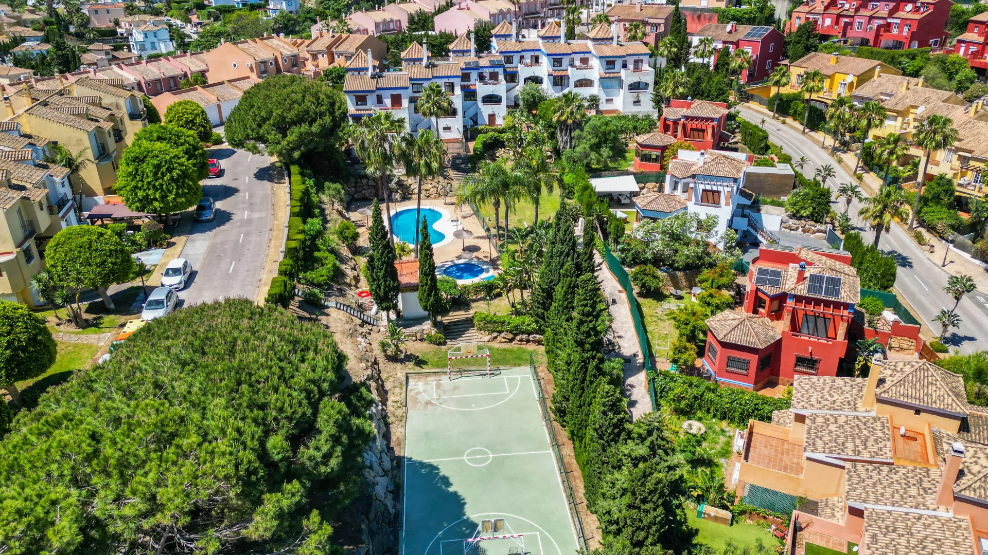 For sale town house with 3 bedrooms in Alcaidesa Costa