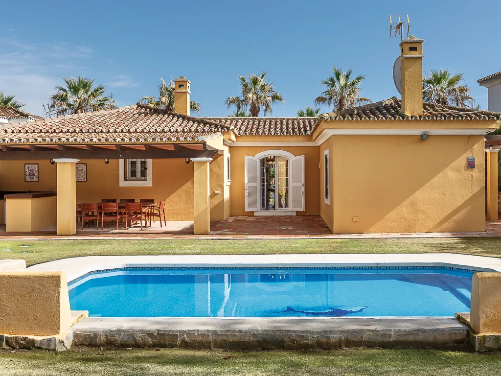 Zona B, villa en venta