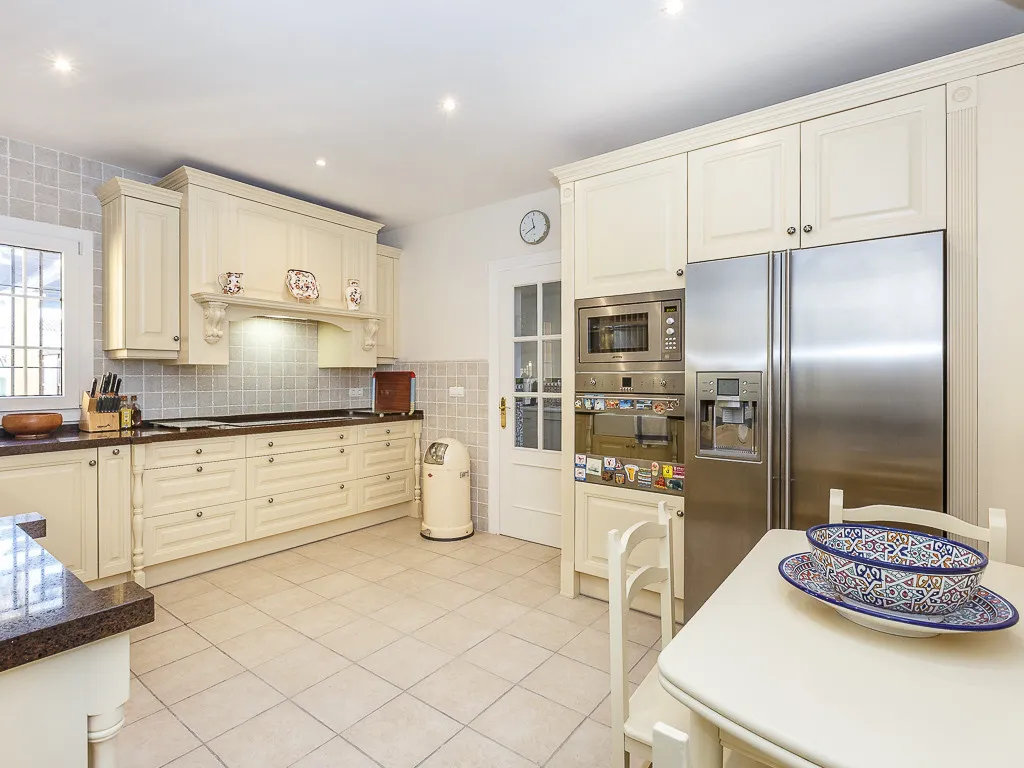 Zona B, villa en venta