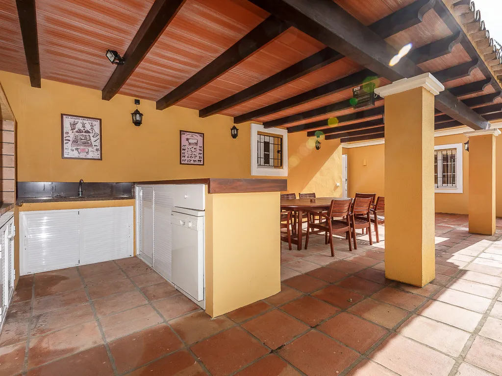 Zona B, villa en venta