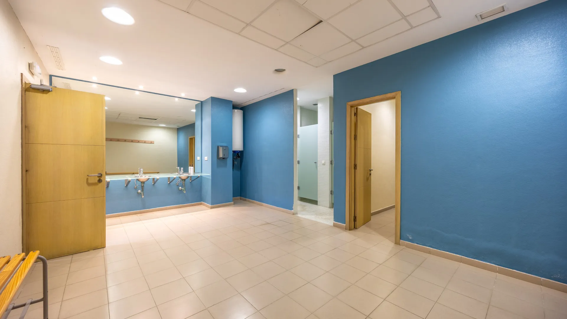 Apartamento planta baja en venta en Ribera del Marlin con 3 dormitorios