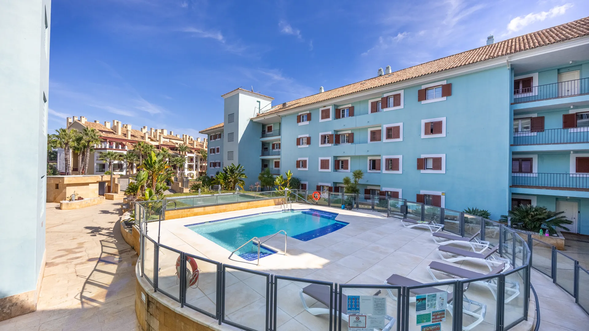 For sale Isla Carey apartment