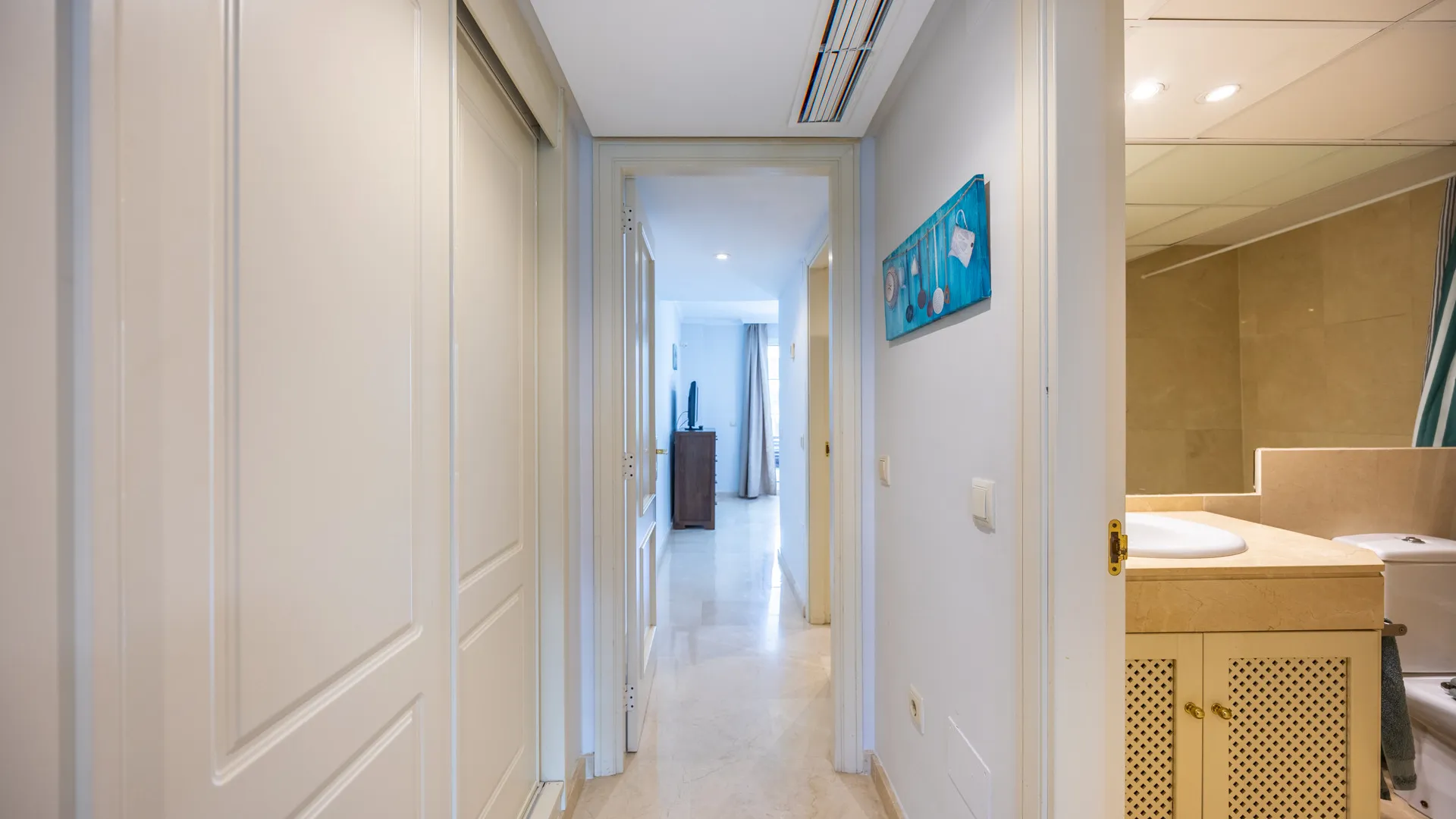 For sale Isla Carey apartment