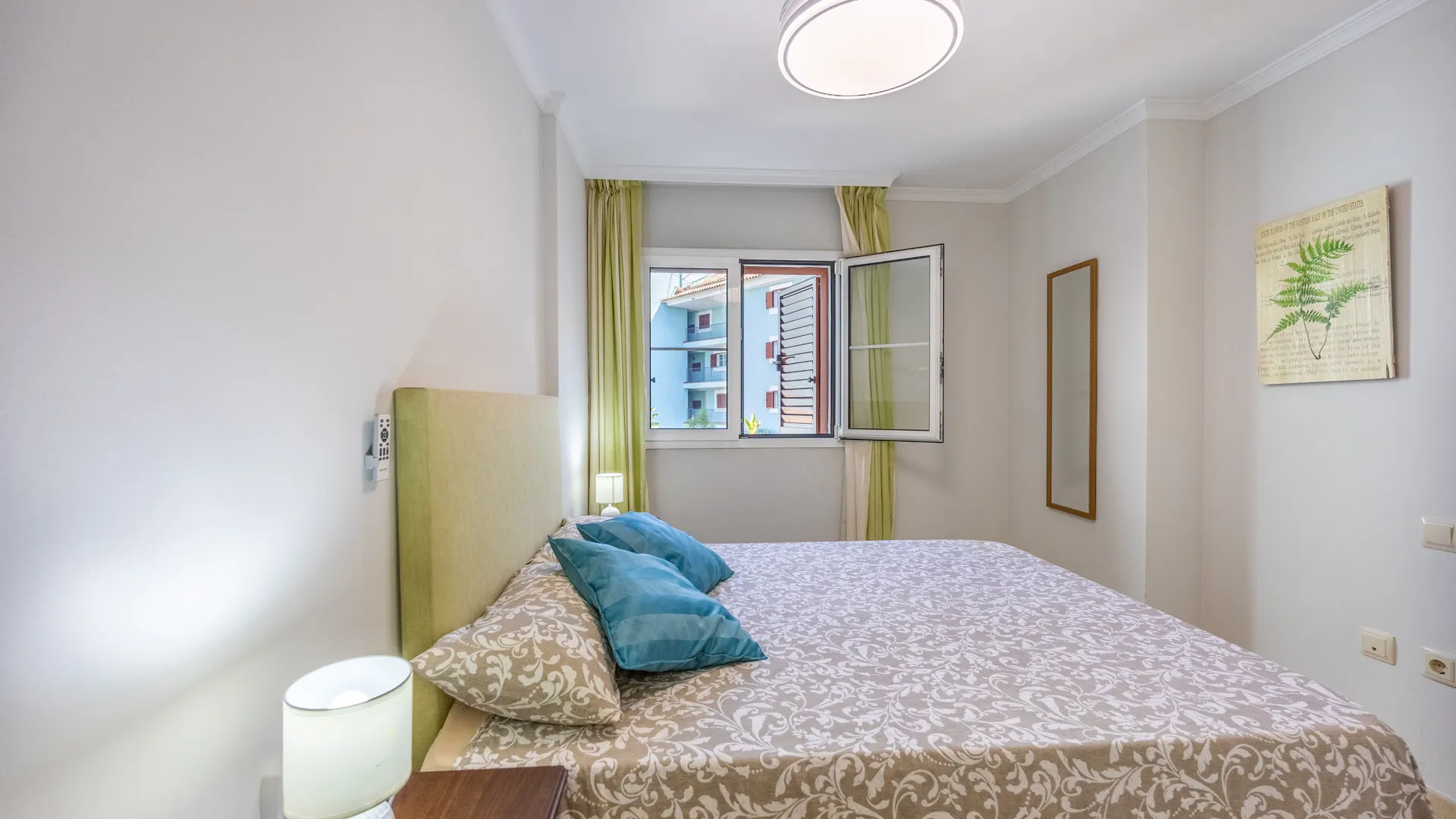 For sale Isla Carey apartment