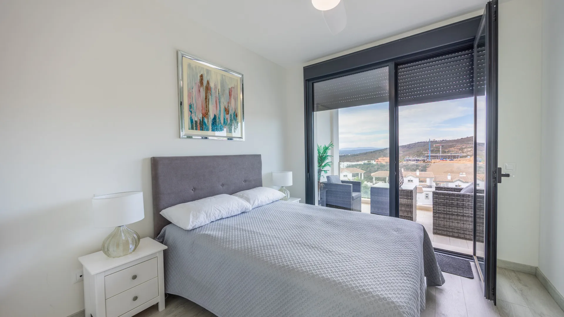 Town house in Bahia de las Rocas for sale