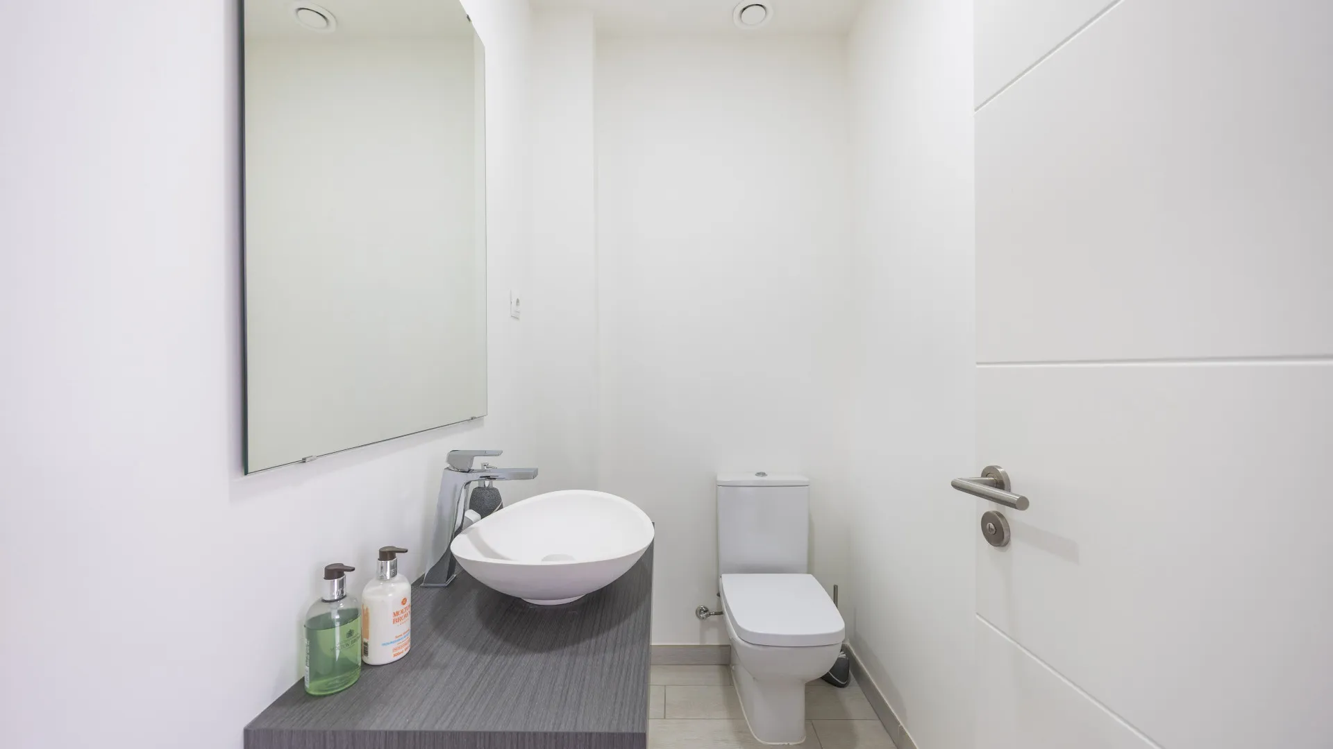 Town house in Bahia de las Rocas for sale