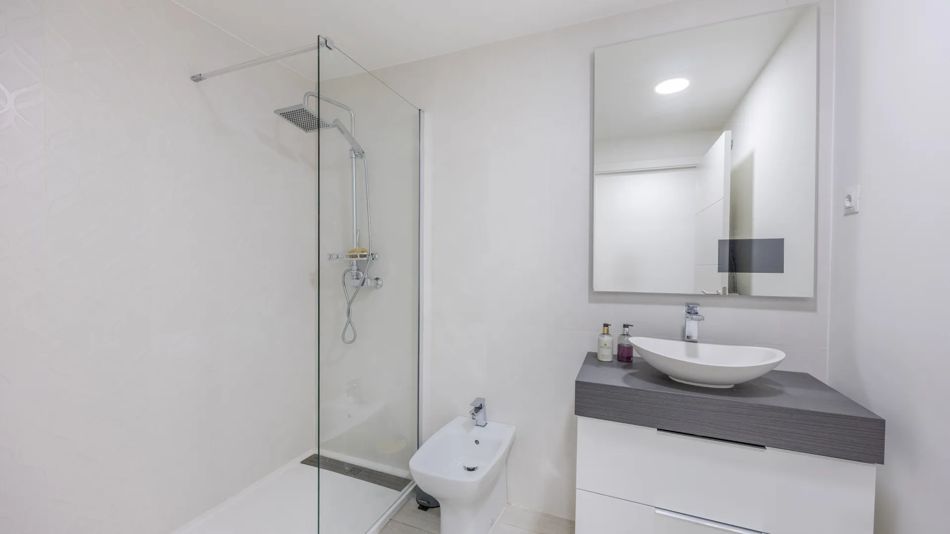 Town house in Bahia de las Rocas for sale