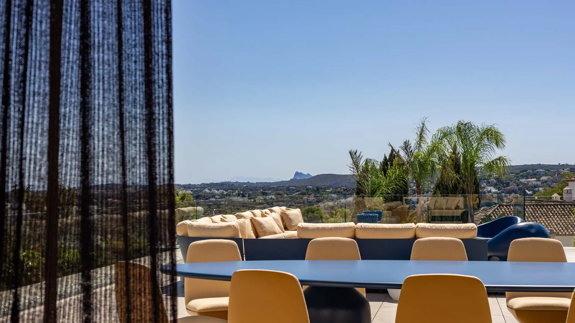 Villa en venta en Zona L