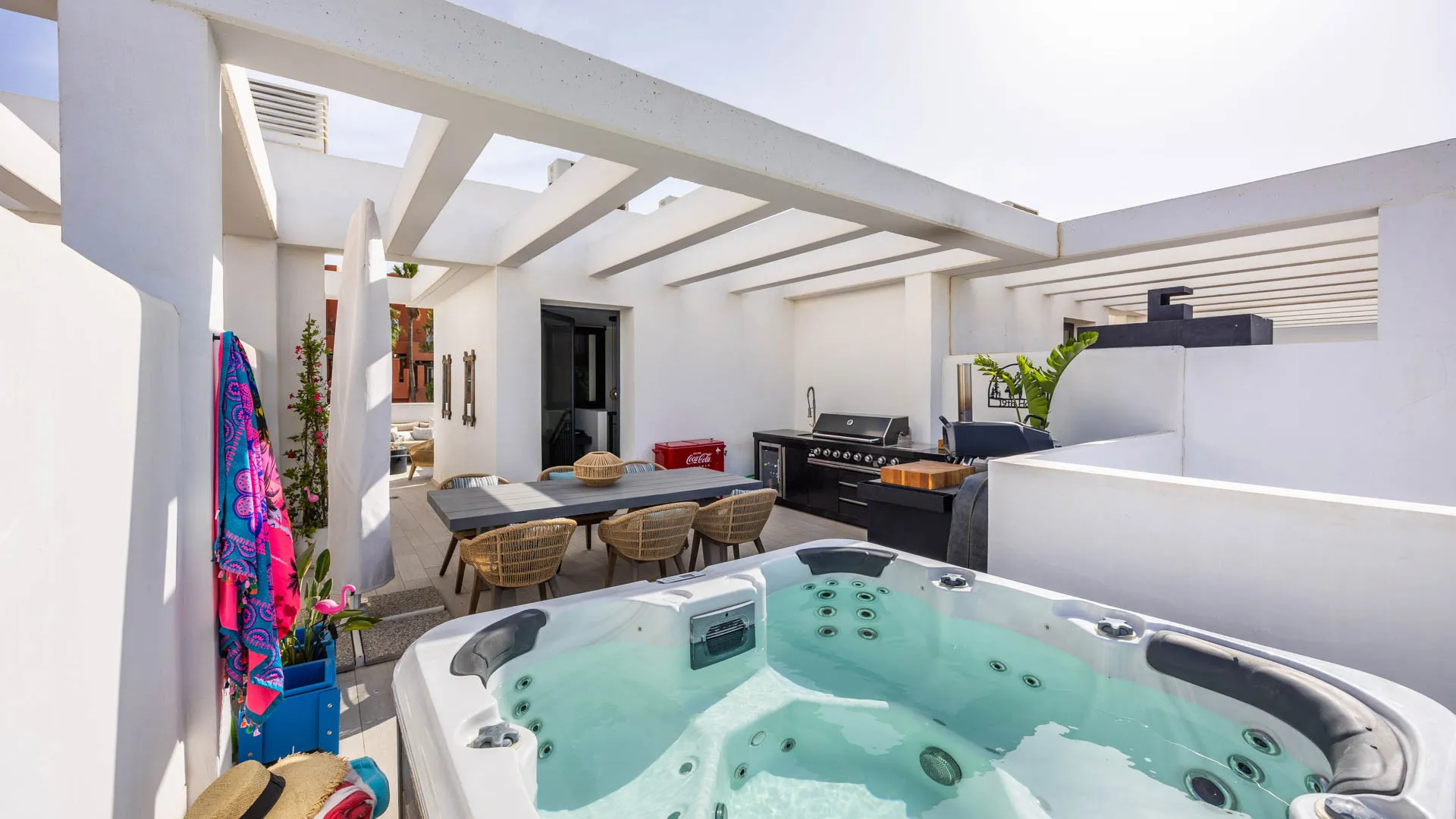 For sale 3 bedrooms town house in Bahia de las Rocas