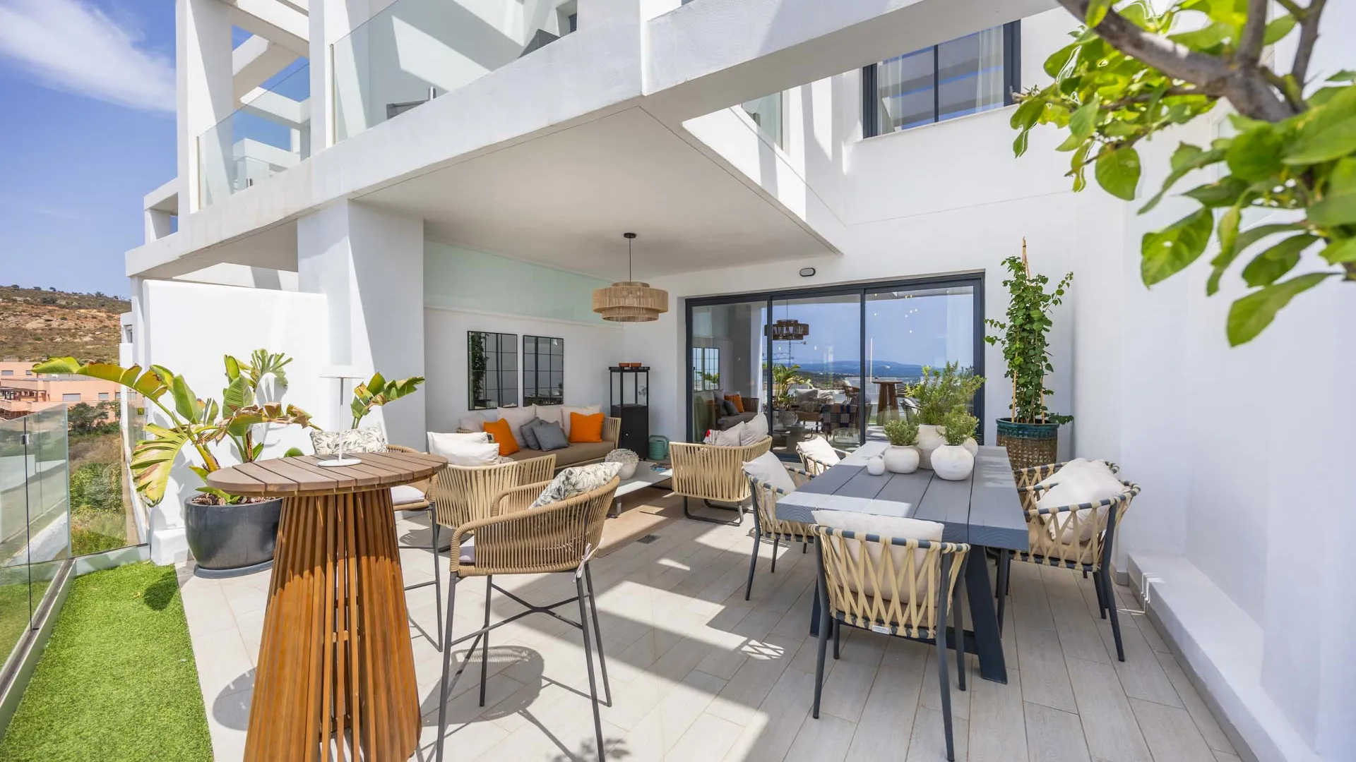For sale 3 bedrooms town house in Bahia de las Rocas
