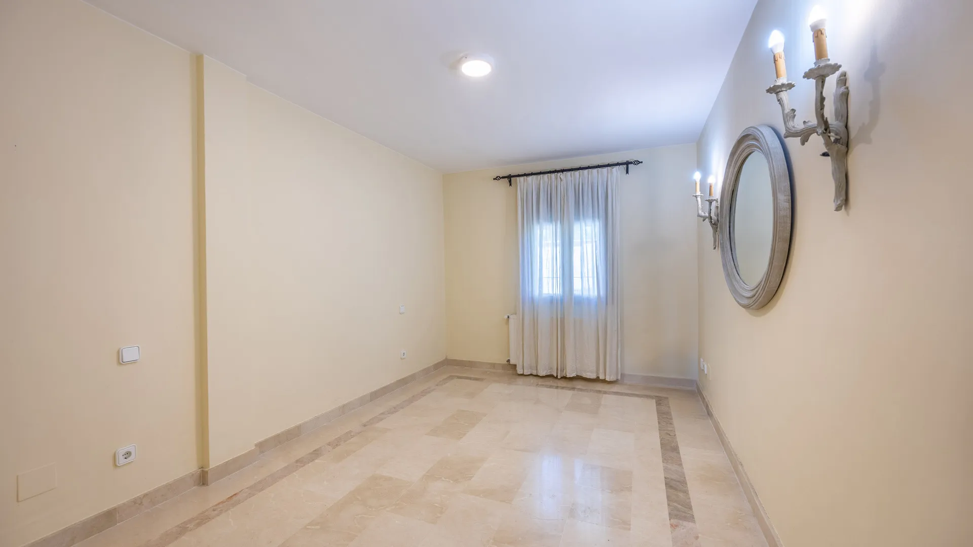 For sale 5 bedrooms semi detached house in Sotogolf