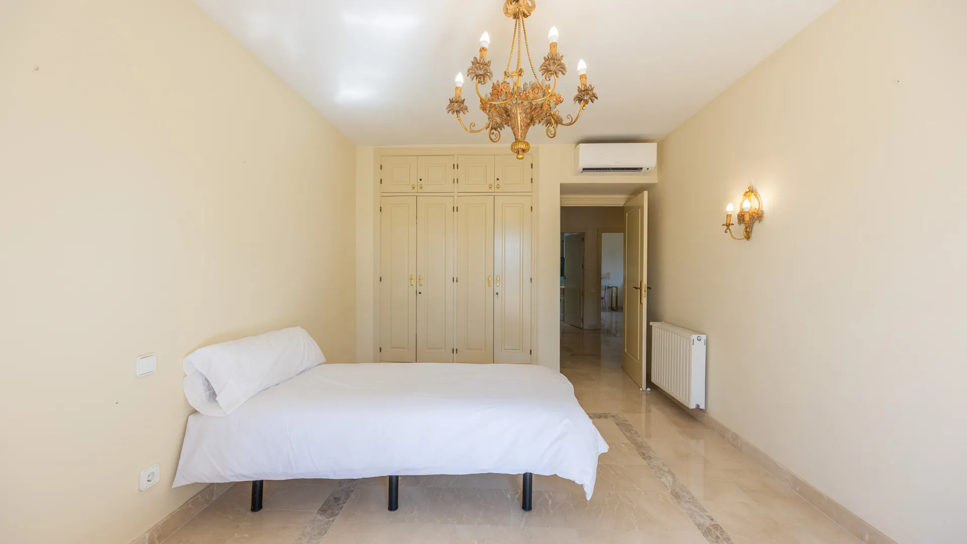 For sale 5 bedrooms semi detached house in Sotogolf