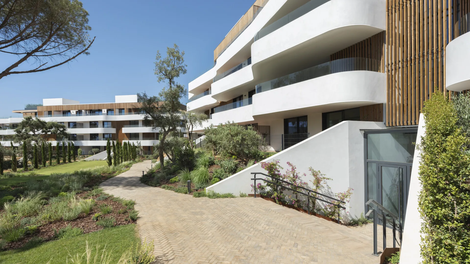 Village Verde 2 bedrooms apartment for sale