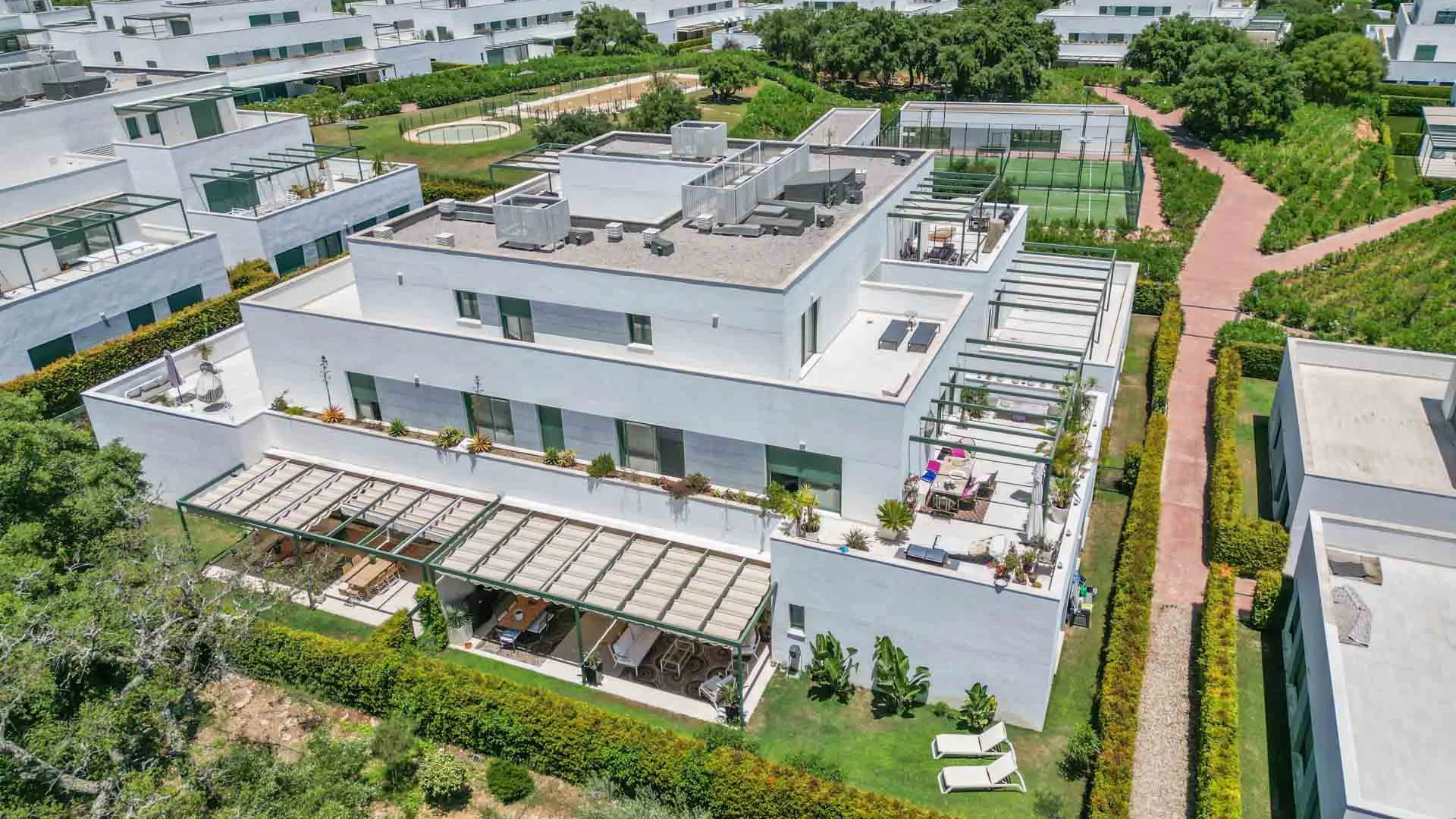 3 bedrooms Senda Chica ground floor apartment for sale
