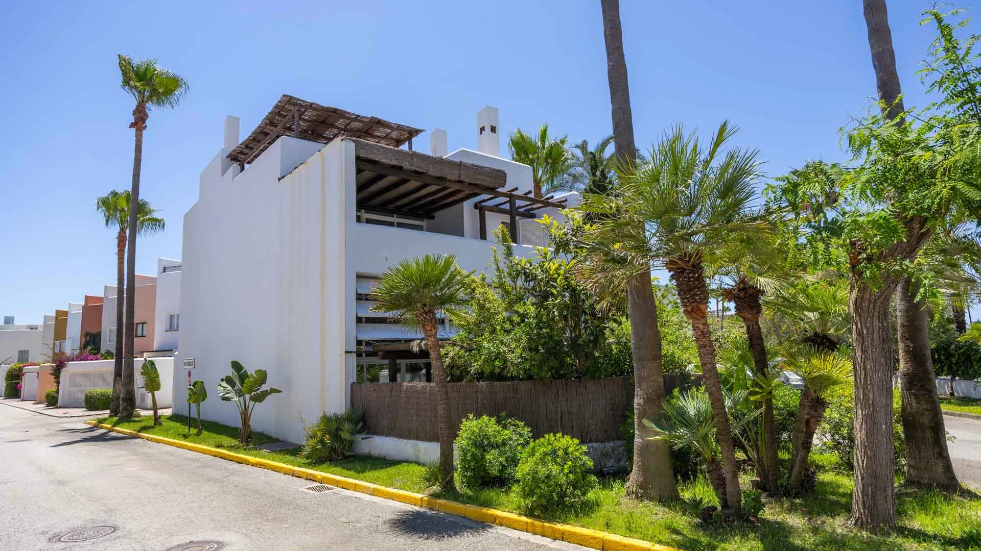 For sale Los Lacasitos semi detached house