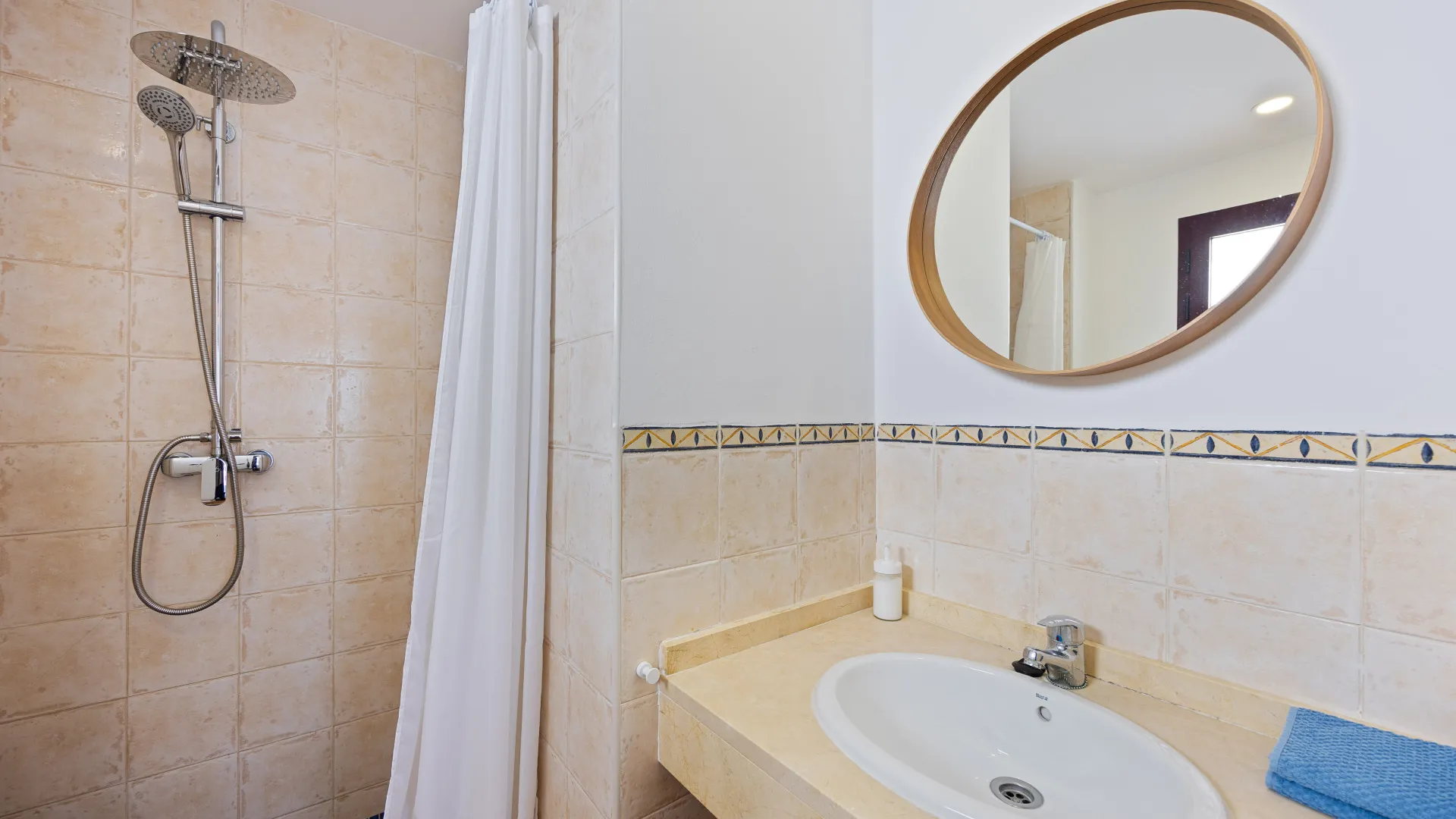 For sale Alcaidesa Golf 2 bedrooms town house