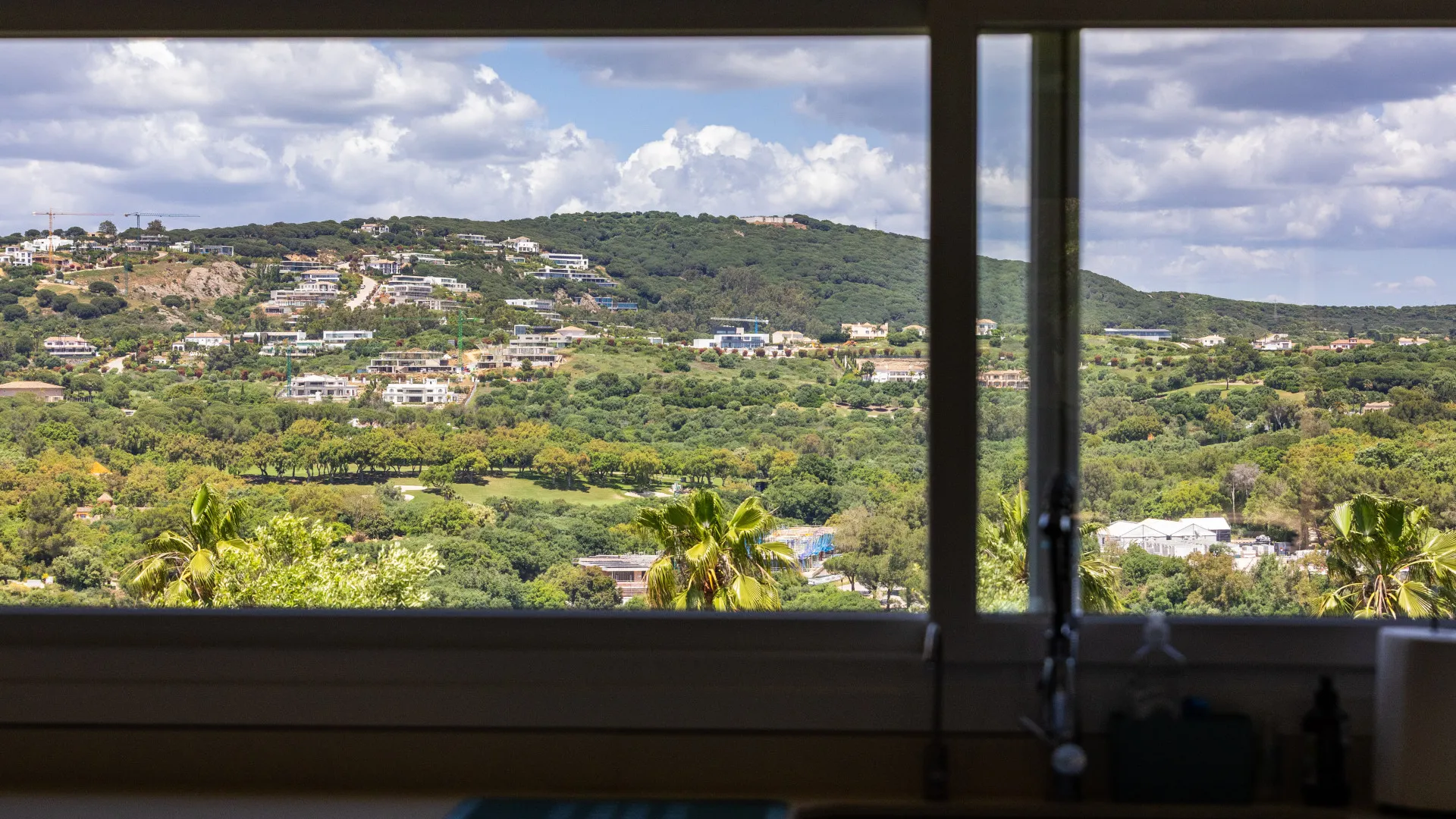 4 bedrooms villa in Zona F for sale