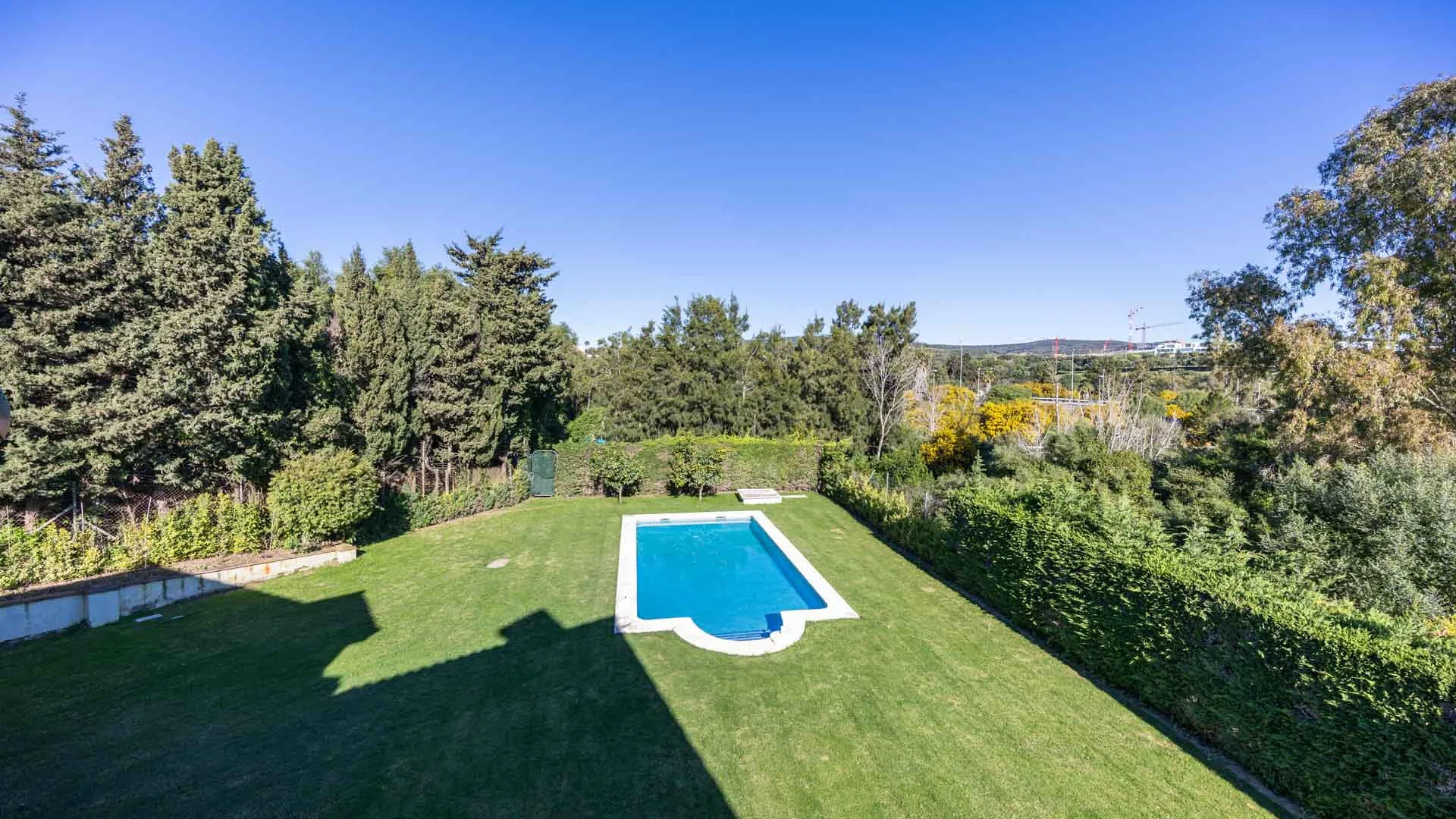 6 bedrooms Zona B villa for sale
