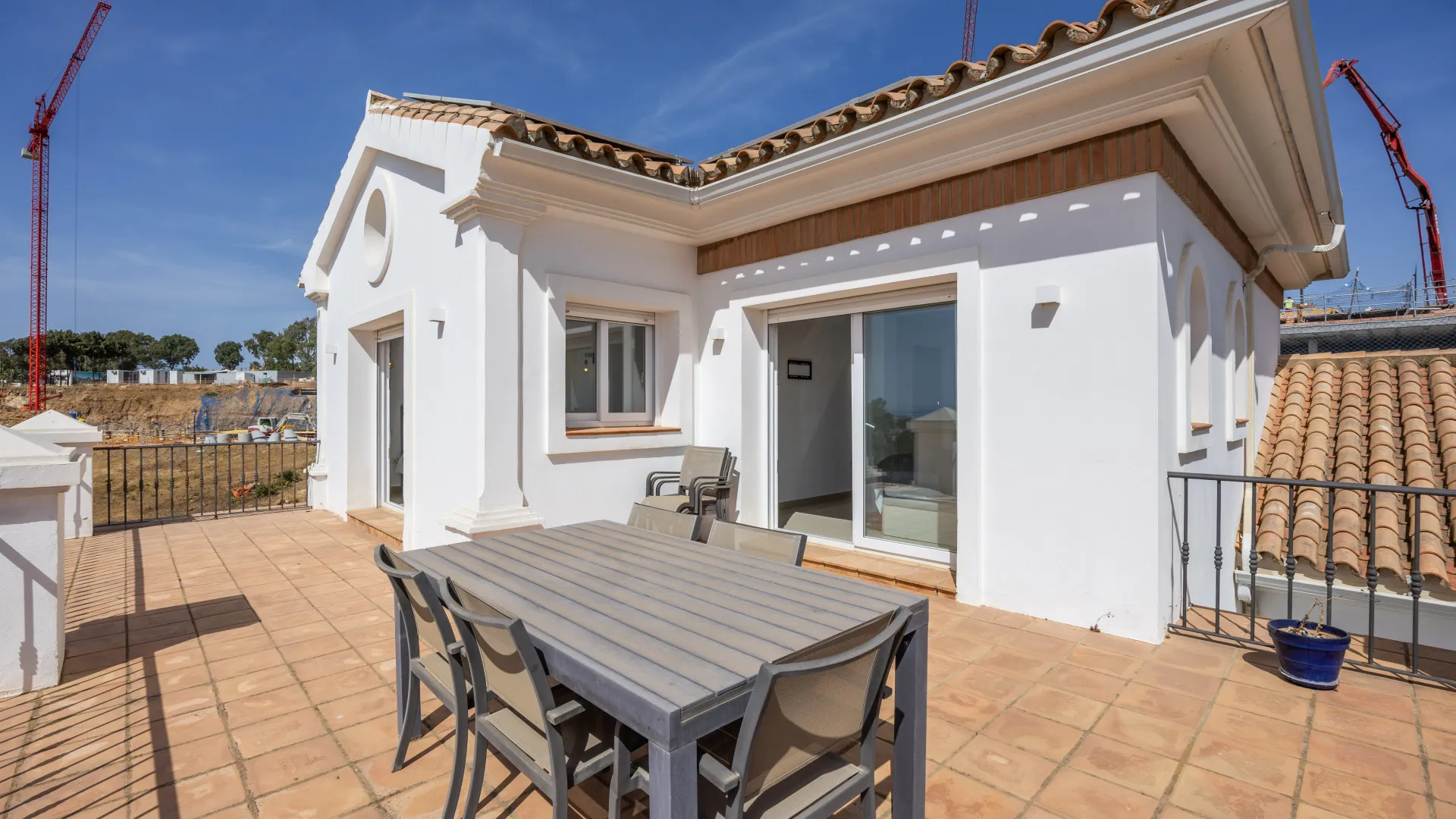 Villa de 4 dormitorios a la venta en La Paloma