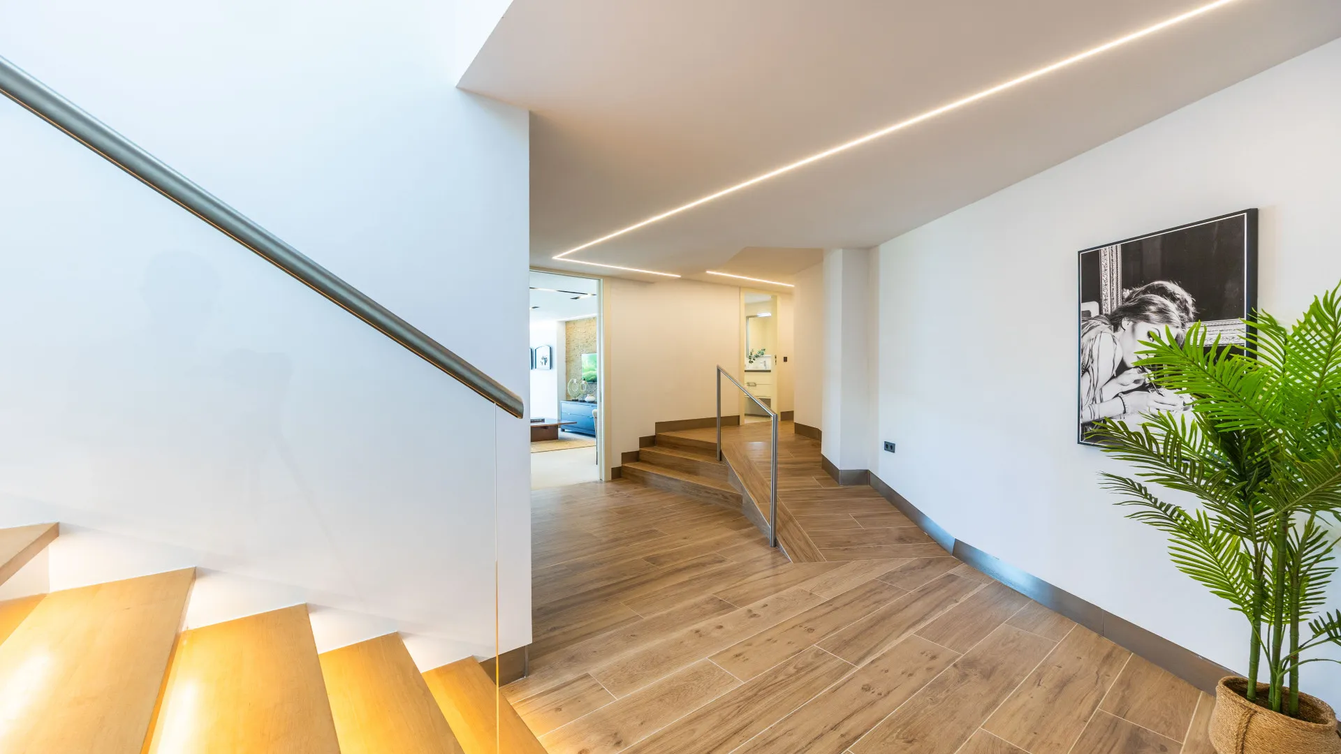 For sale Zona M villa with 5 bedrooms