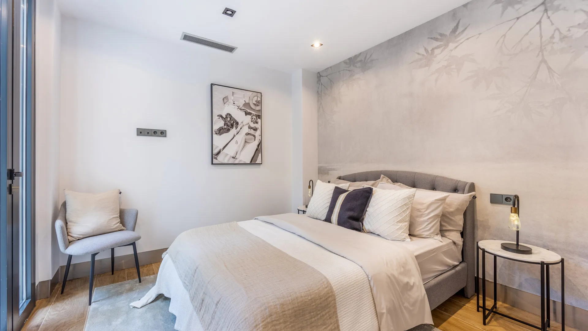 For sale Zona M villa with 5 bedrooms