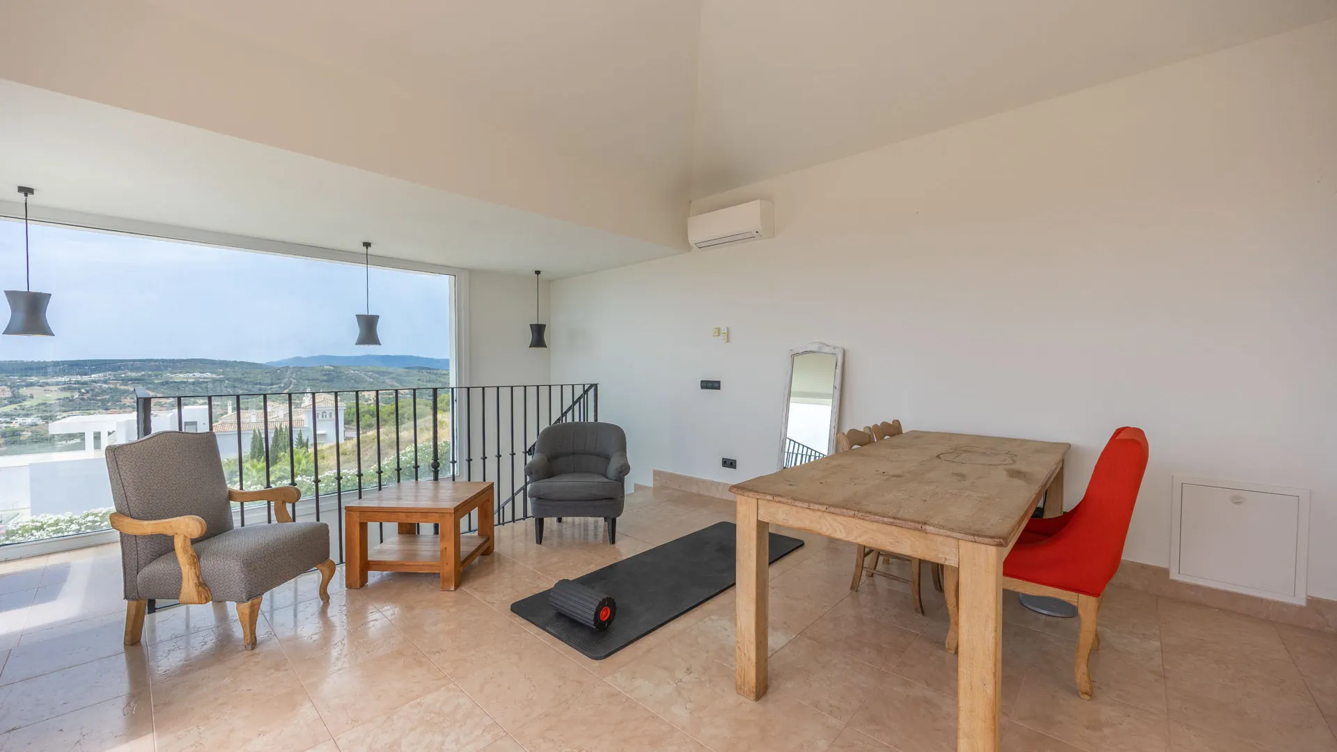 For sale villa in Zona M