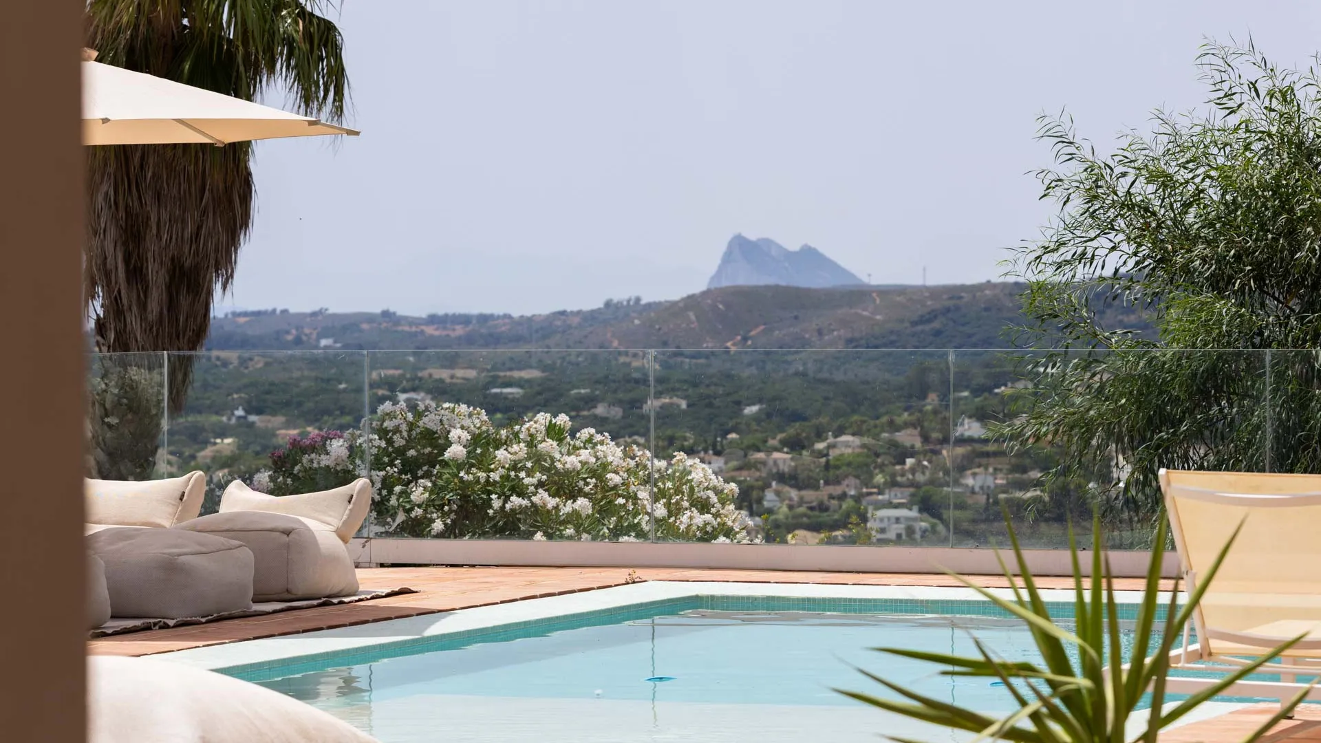 For sale villa in Zona M