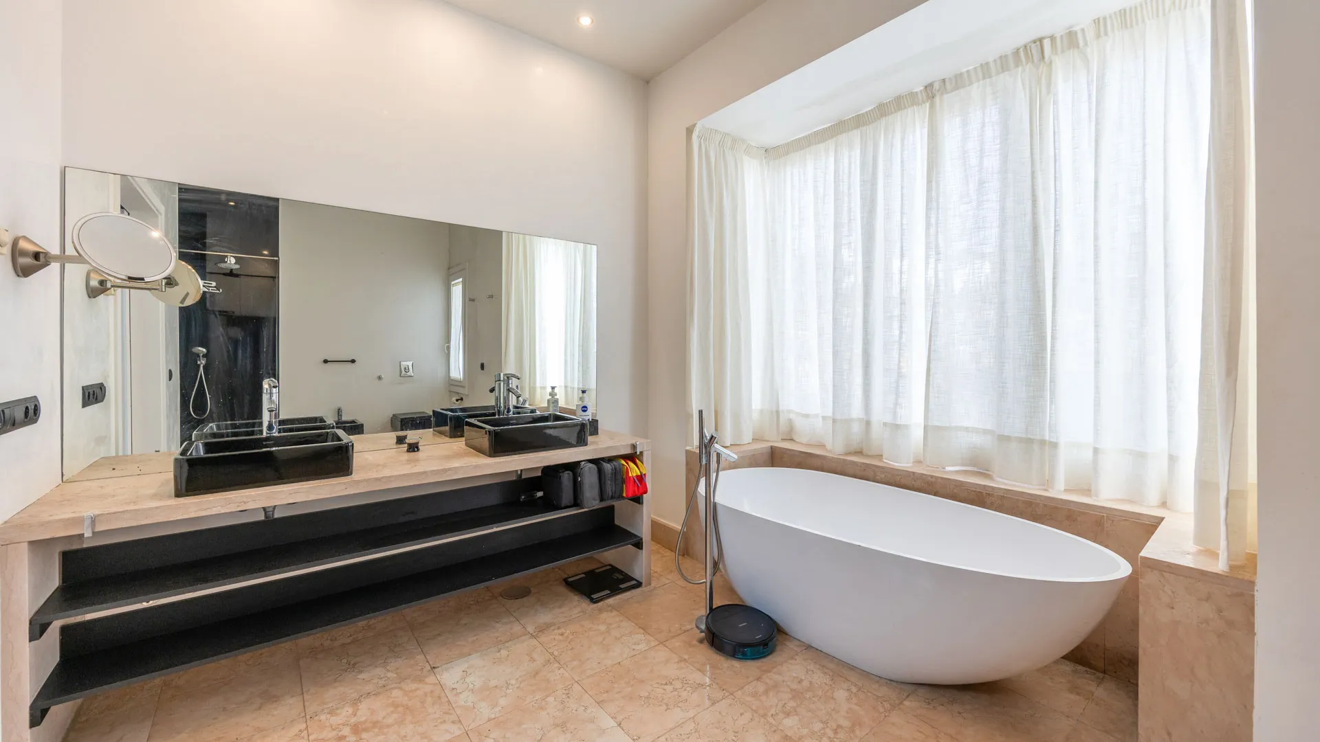 For sale villa in Zona M