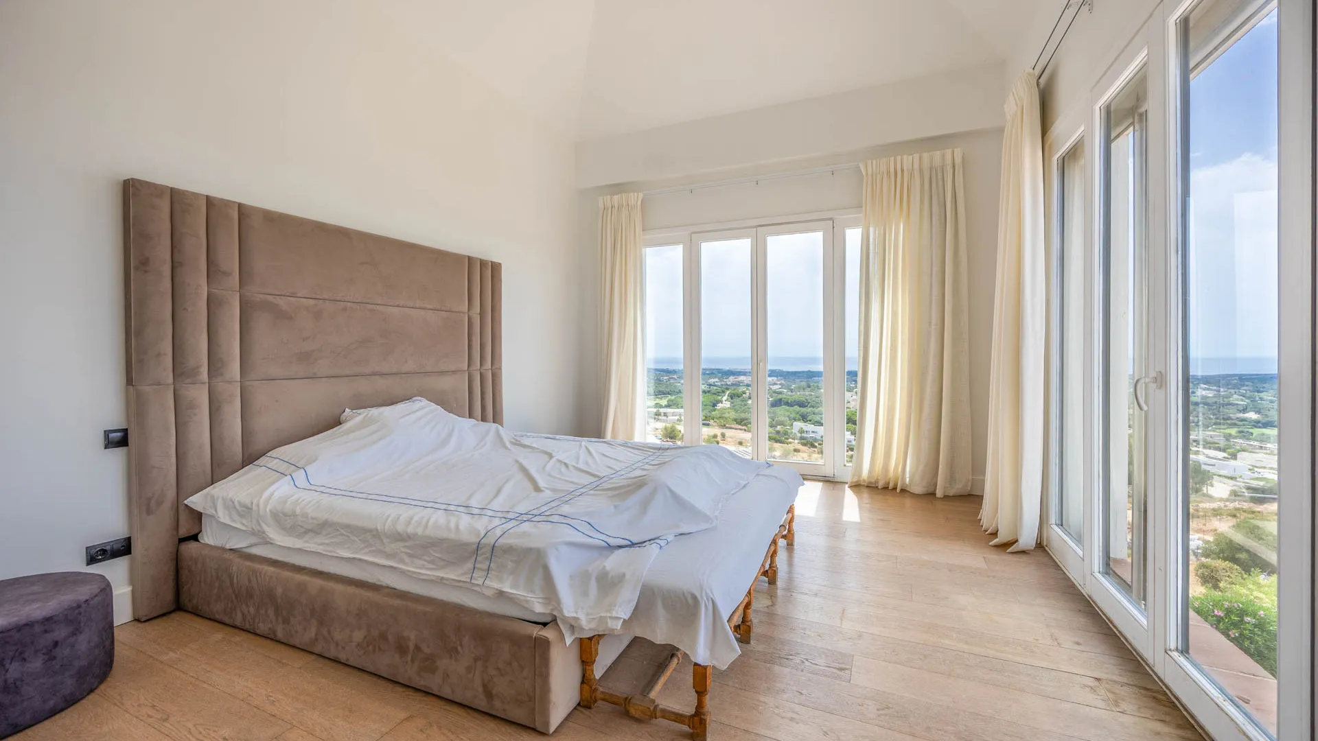 For sale villa in Zona M
