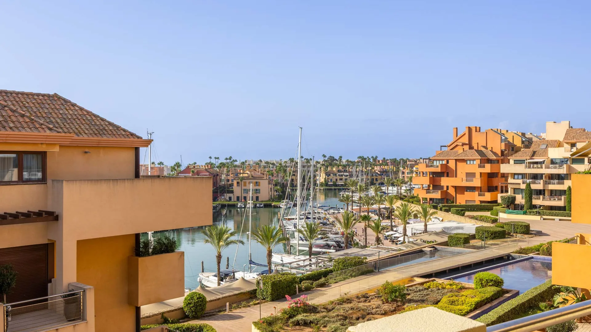 For sale Ribera del Marlin apartment with 3 bedrooms