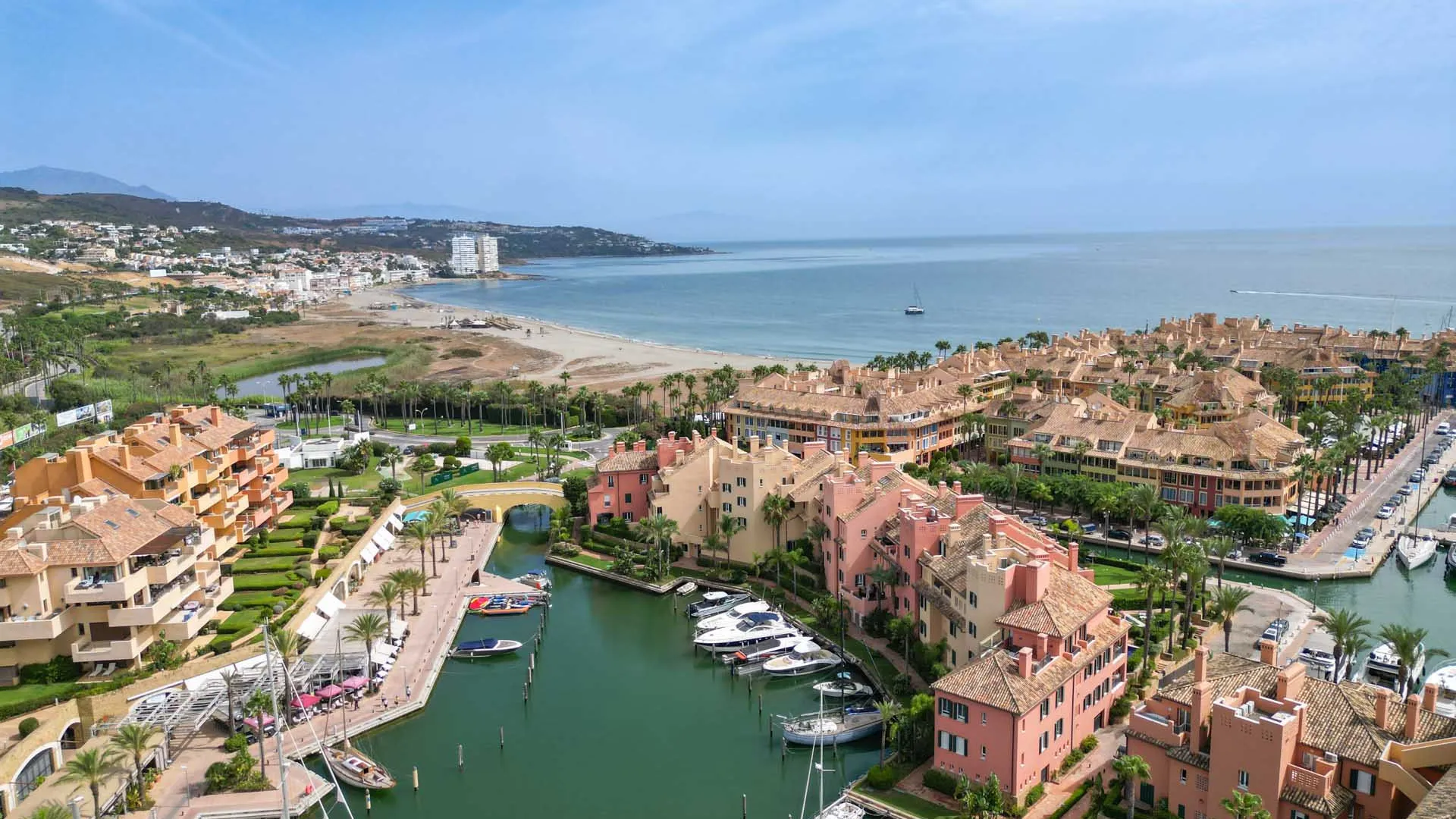 For sale Ribera del Marlin apartment with 3 bedrooms