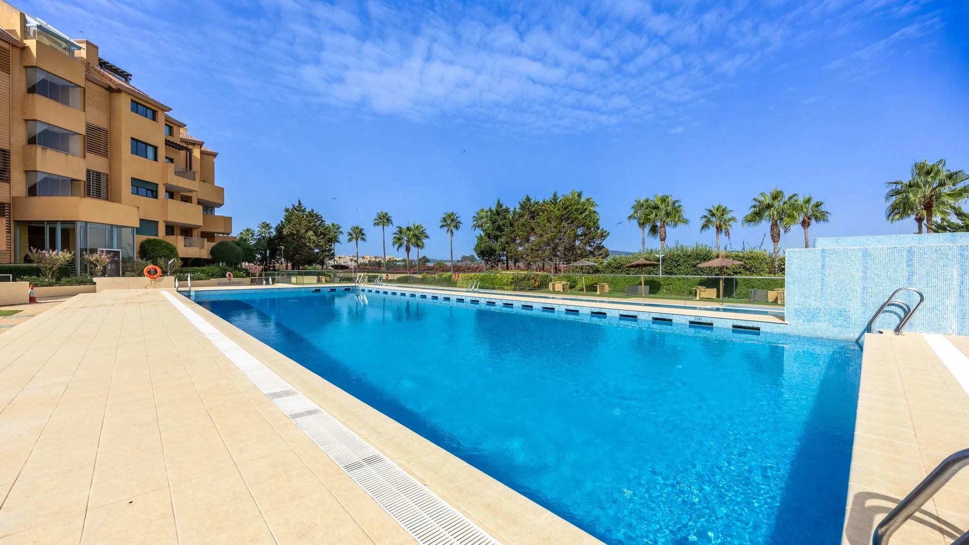 For sale Ribera del Marlin apartment with 3 bedrooms