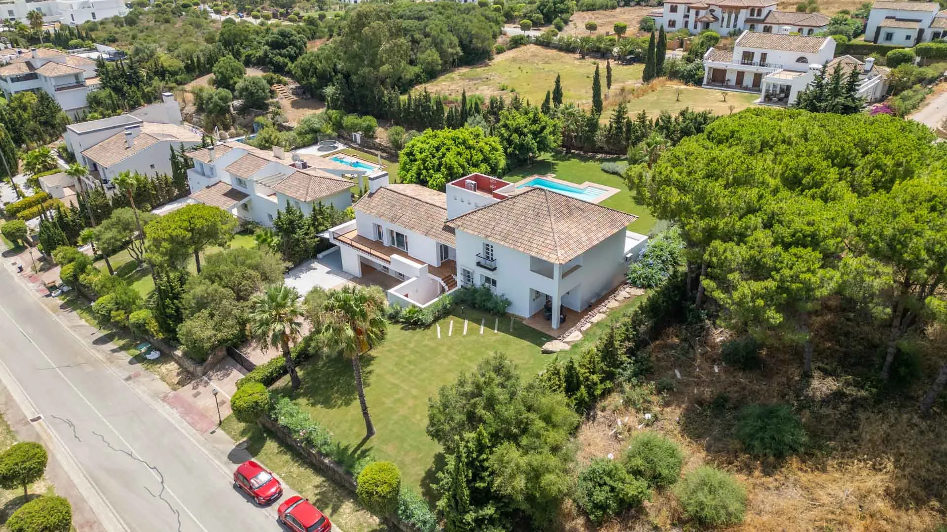 Villa with 5 bedrooms for sale in Zona L