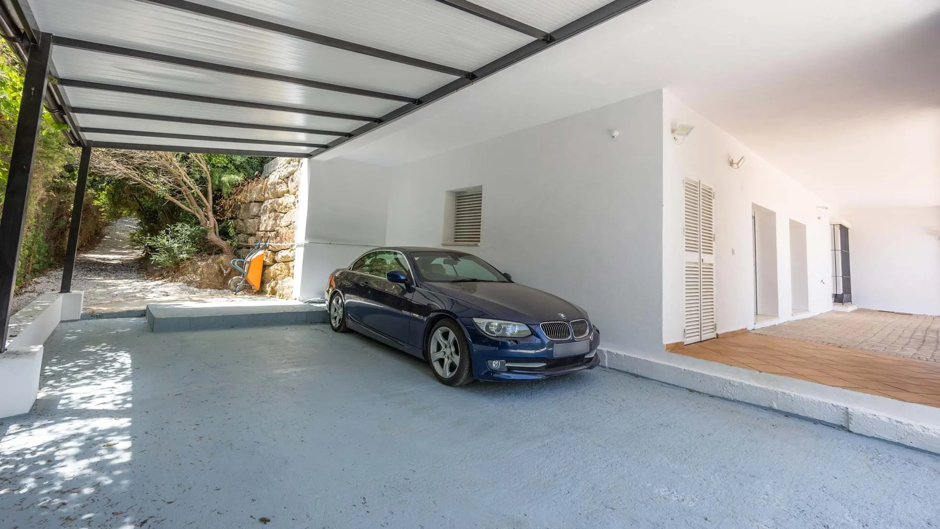 Villa with 5 bedrooms for sale in Zona L