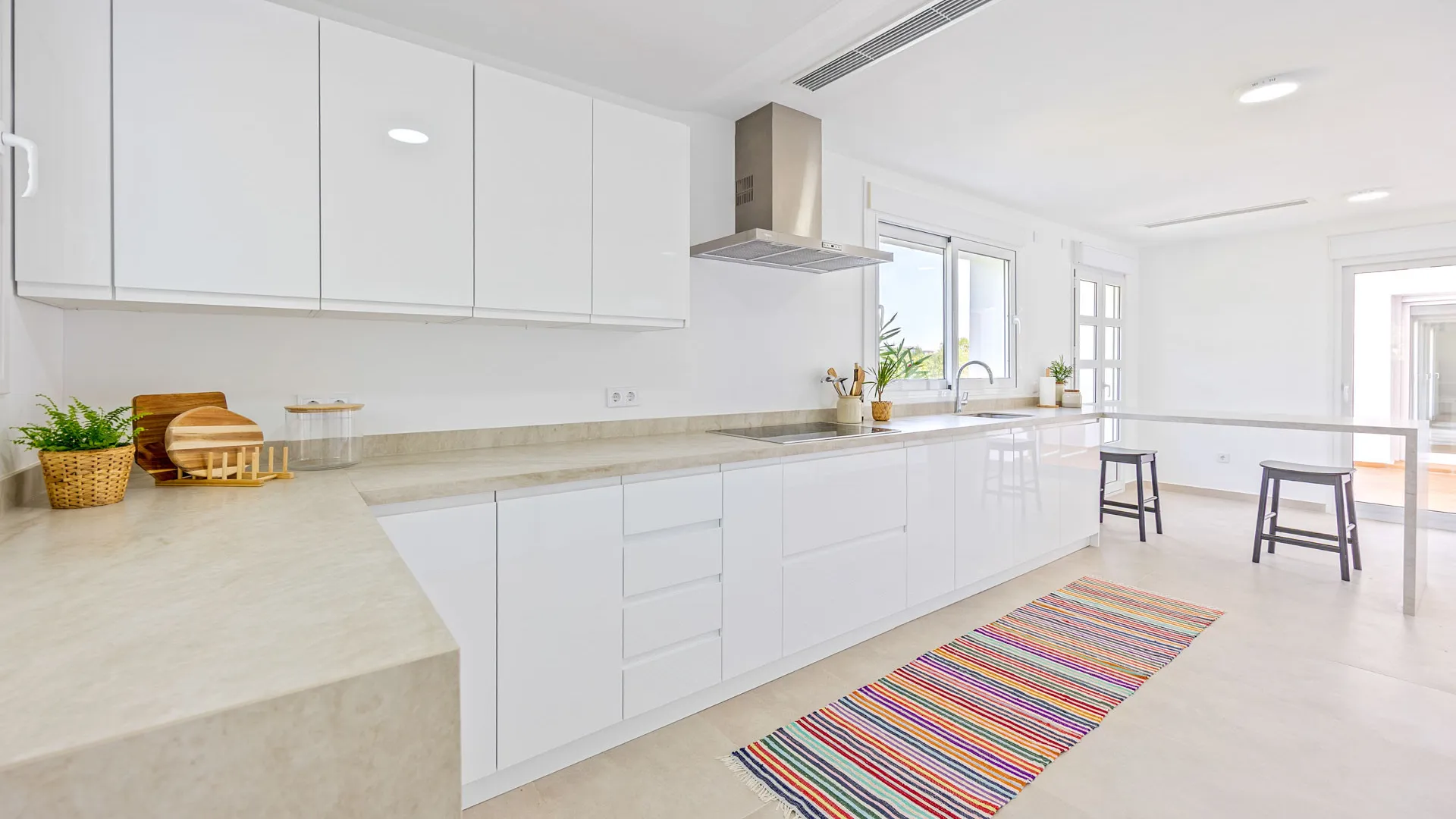 Villa with 5 bedrooms for sale in Zona L
