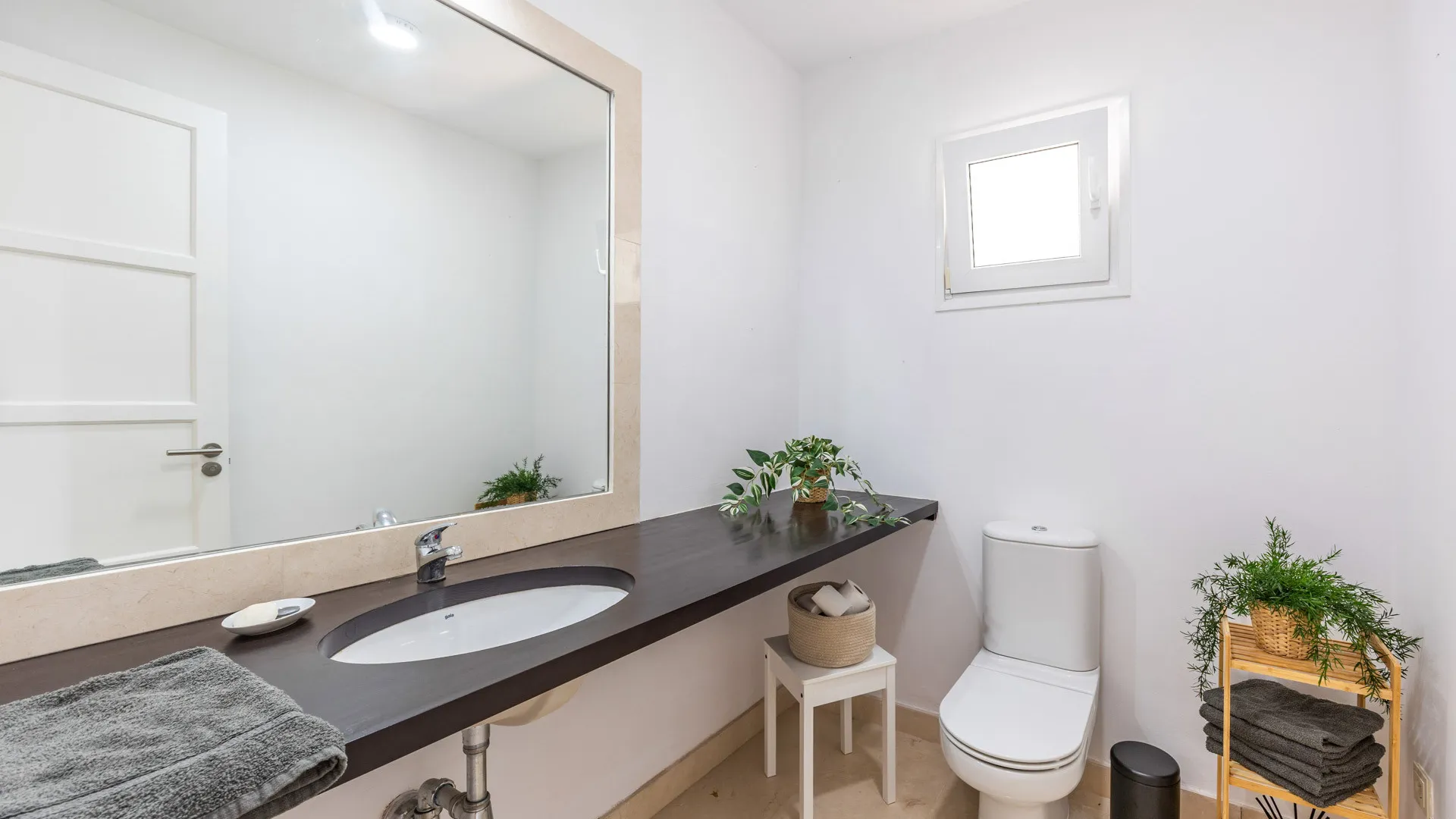 Villa with 5 bedrooms for sale in Zona L